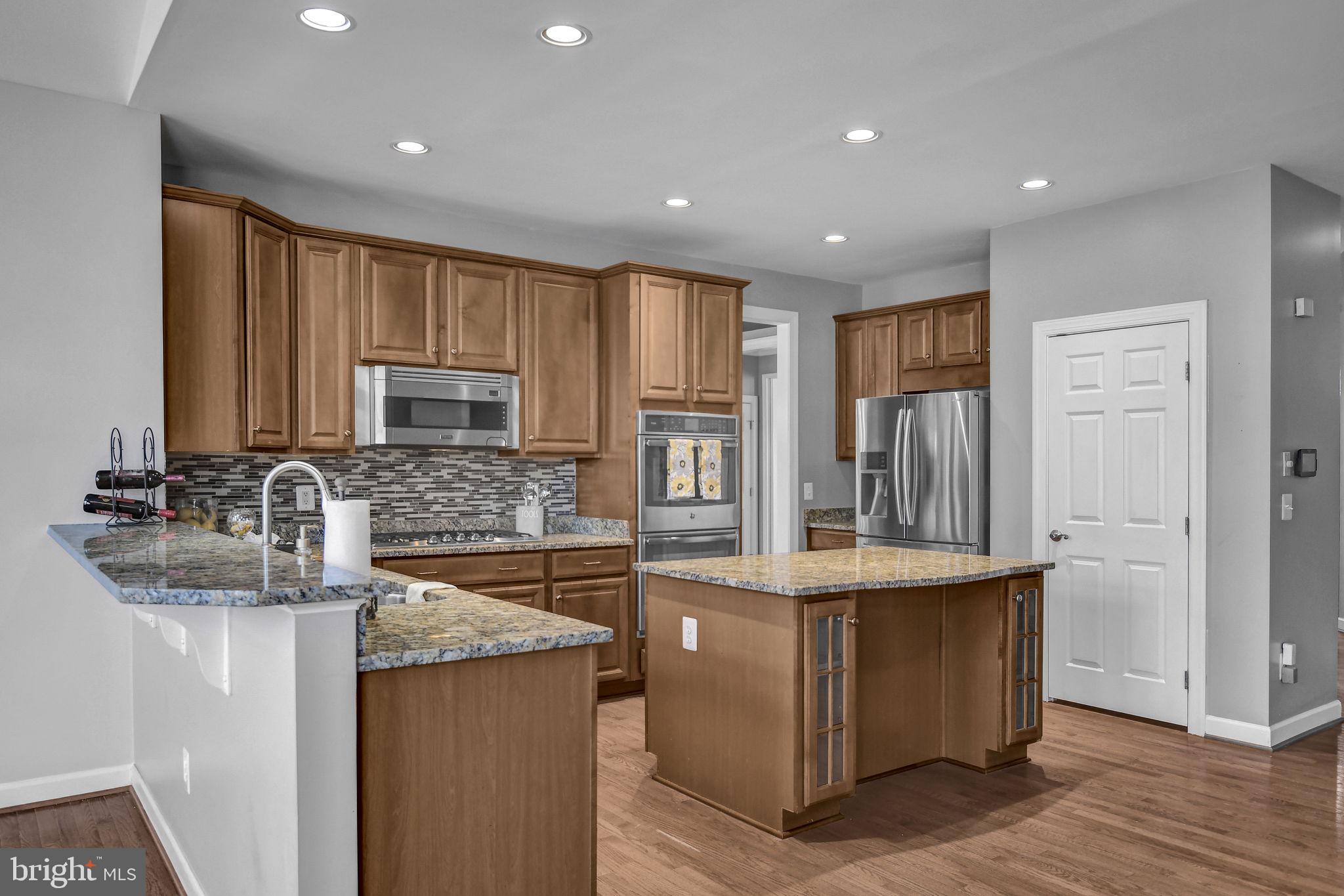 SPRIGGS RUN ESTATES - Residential