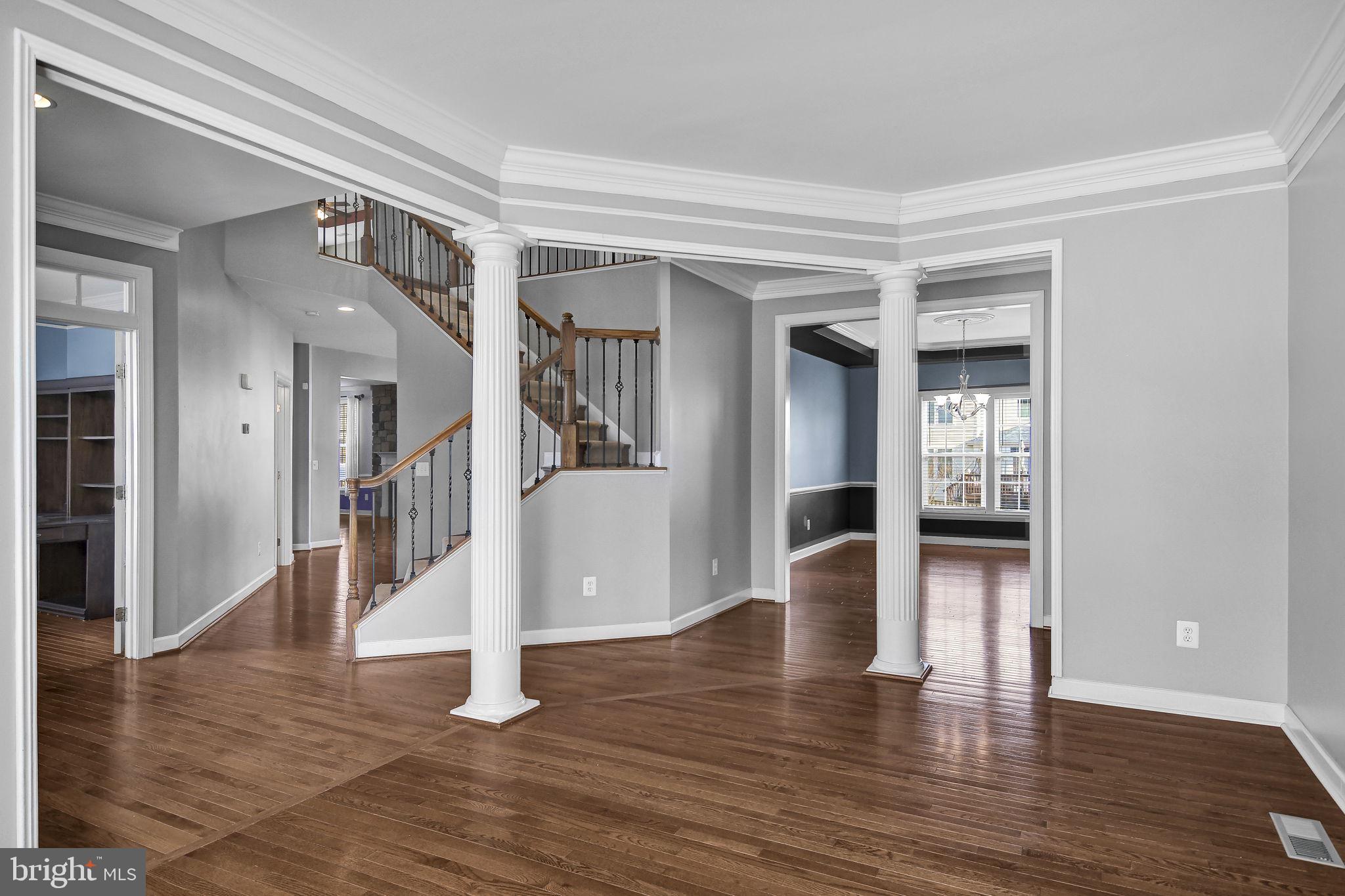 SPRIGGS RUN ESTATES - Residential