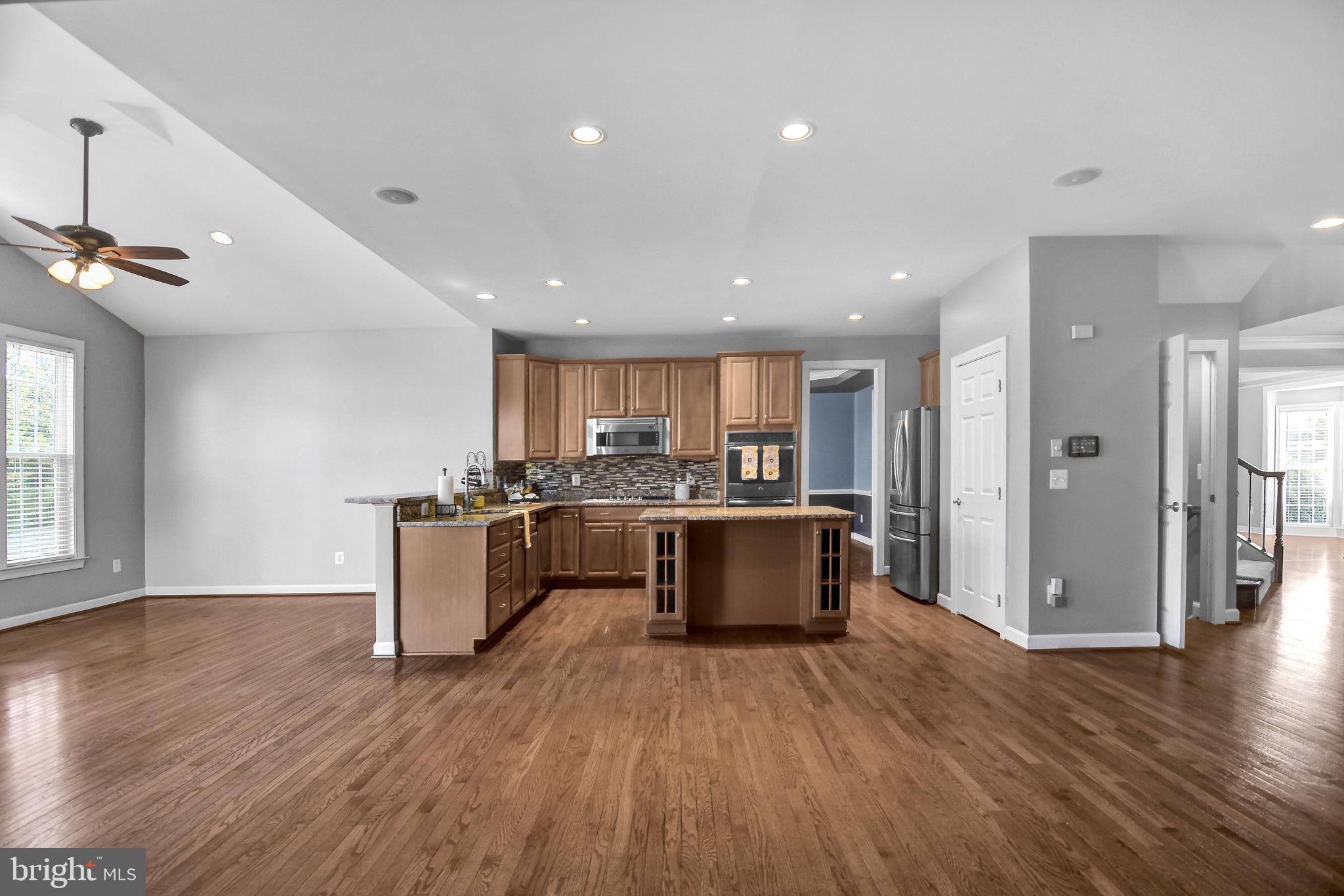 SPRIGGS RUN ESTATES - Residential