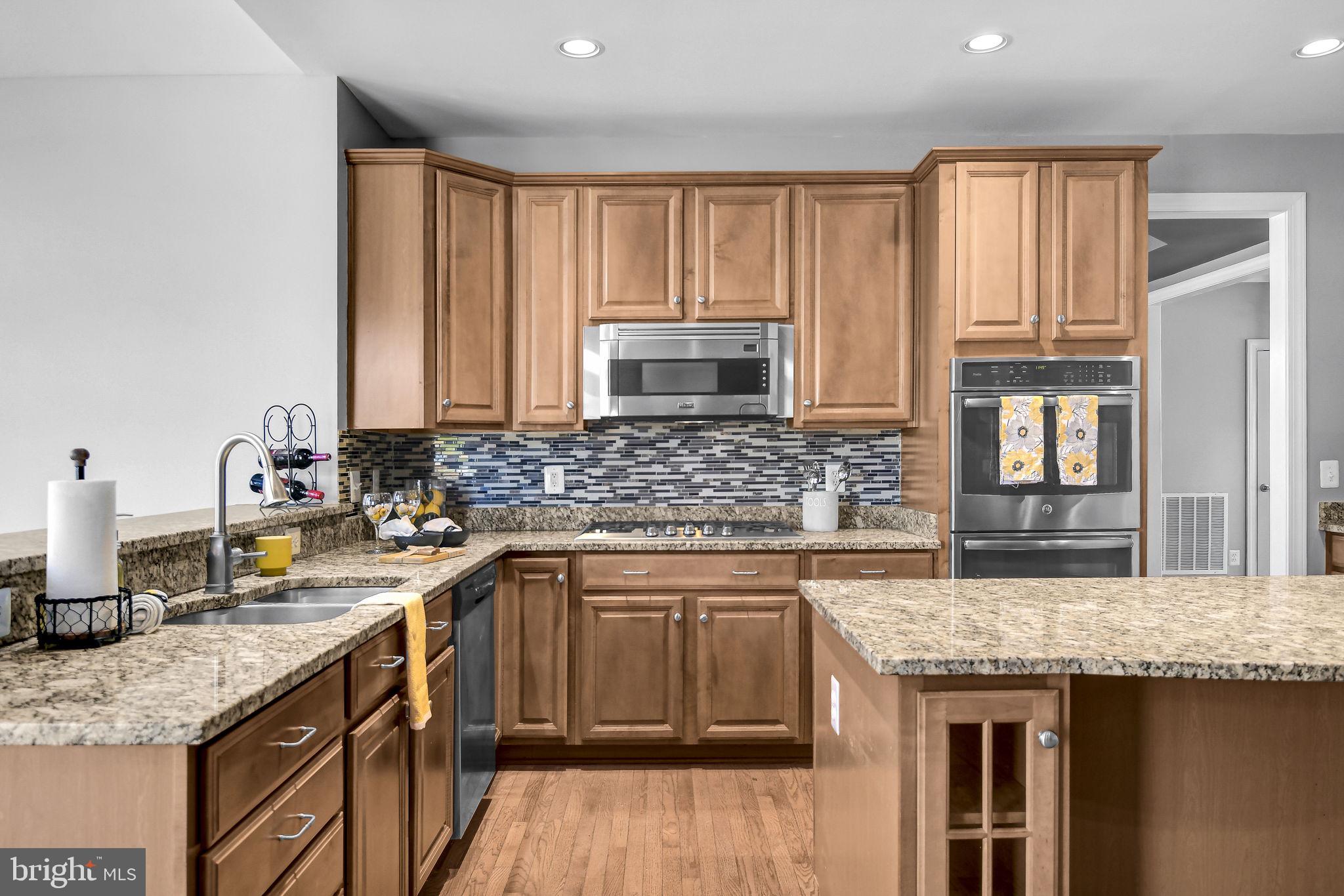 SPRIGGS RUN ESTATES - Residential