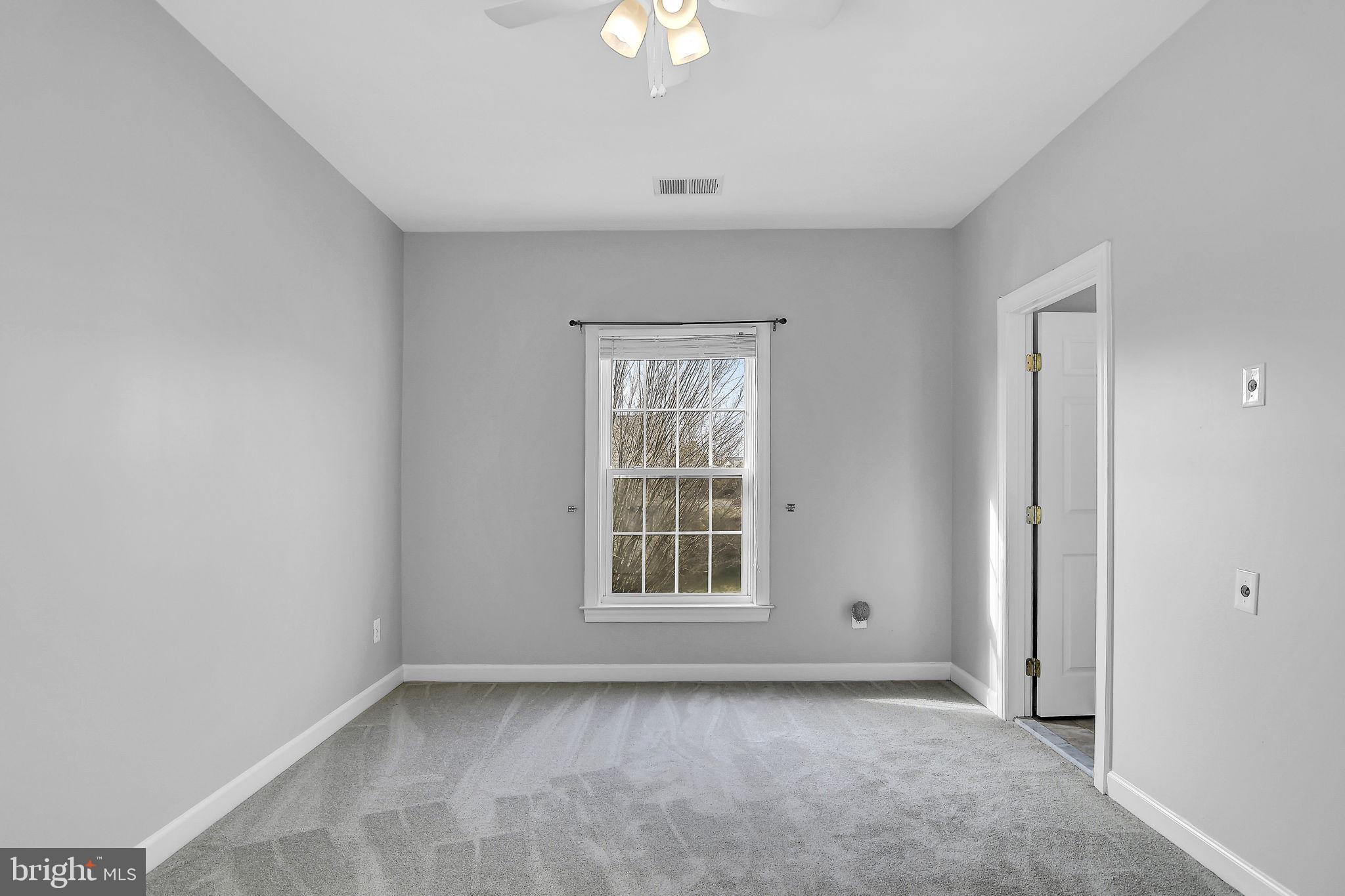 SPRIGGS RUN ESTATES - Residential