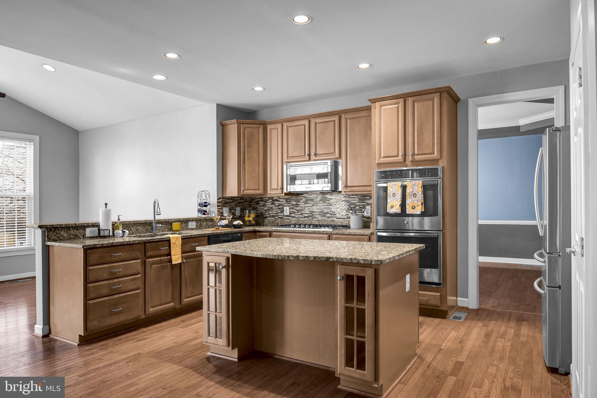 SPRIGGS RUN ESTATES - Residential