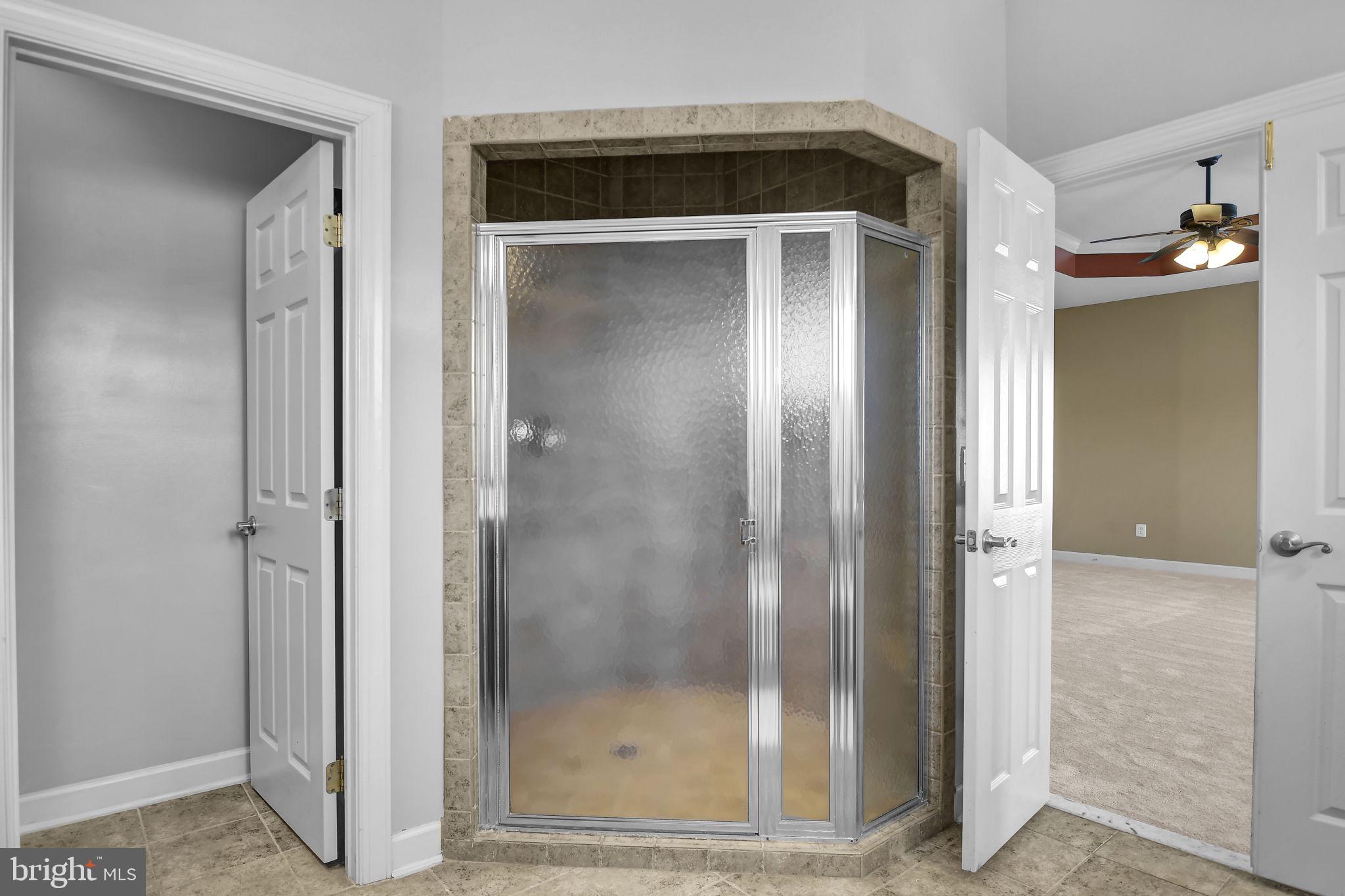 SPRIGGS RUN ESTATES - Residential