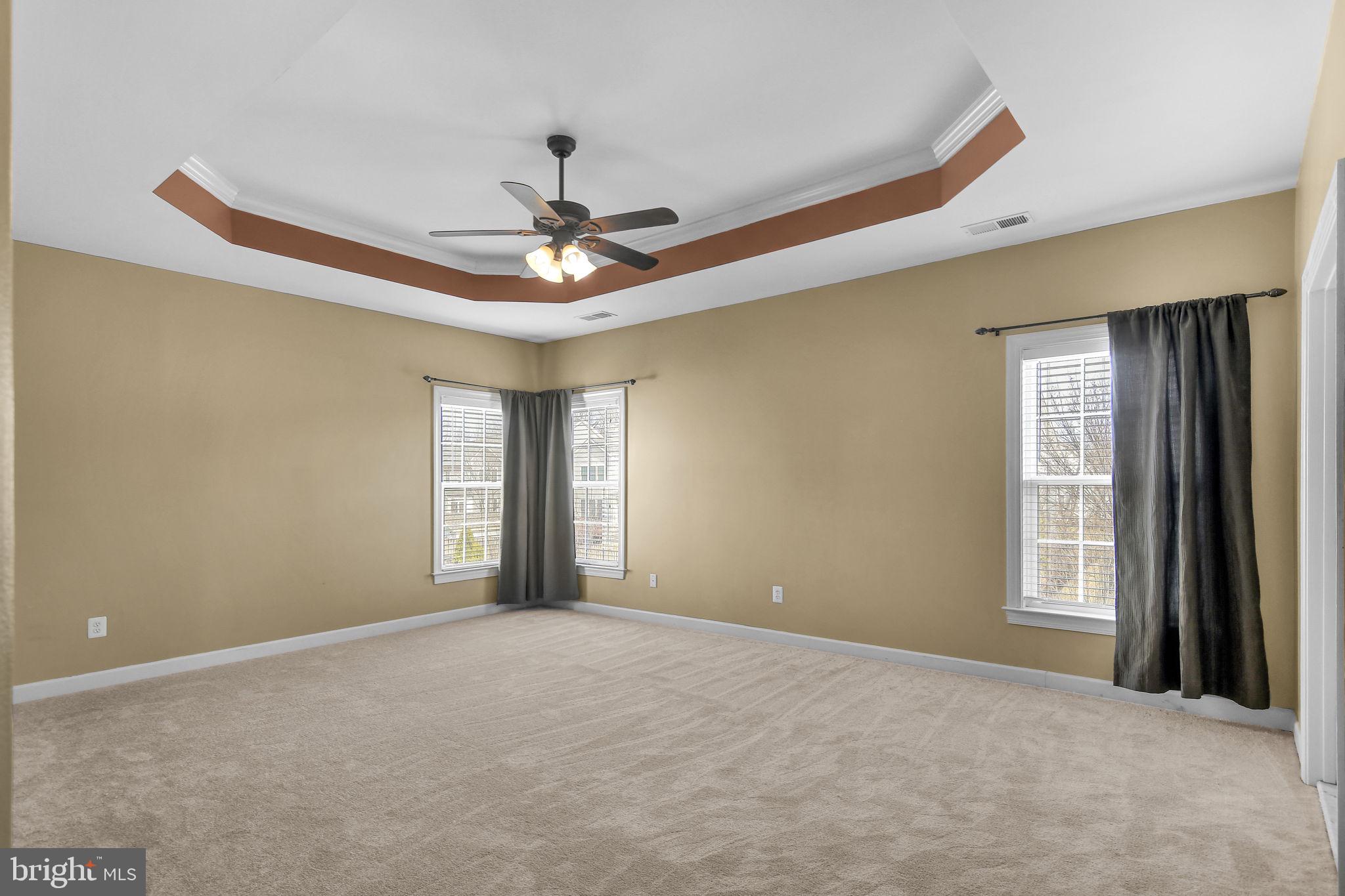 SPRIGGS RUN ESTATES - Residential