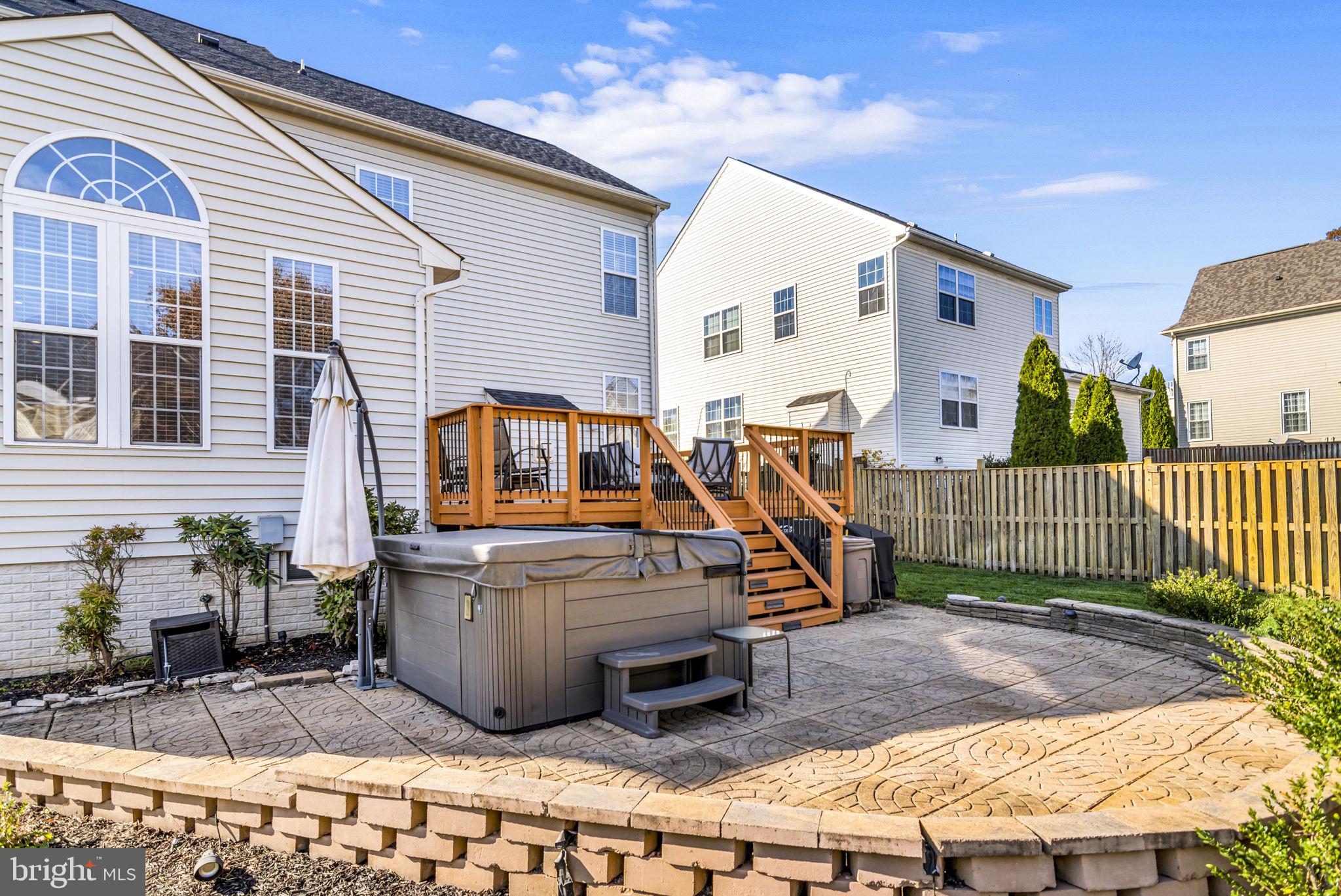 SPRIGGS RUN ESTATES - Residential