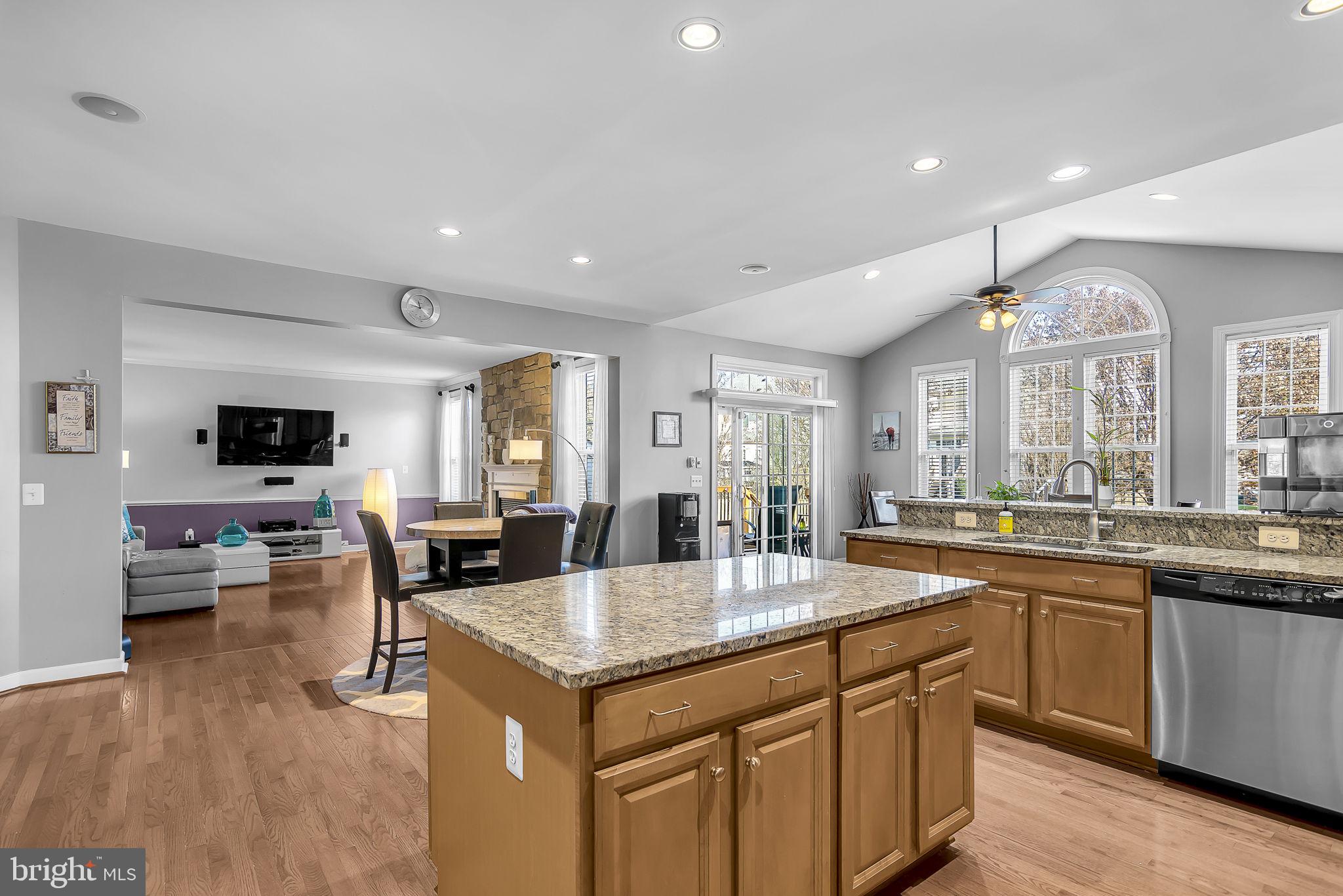 SPRIGGS RUN ESTATES - Residential