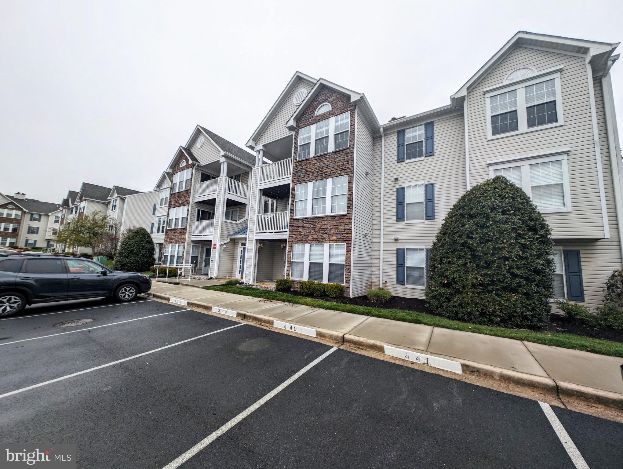 BALLENGER POINT CONDOS - Residential Lease