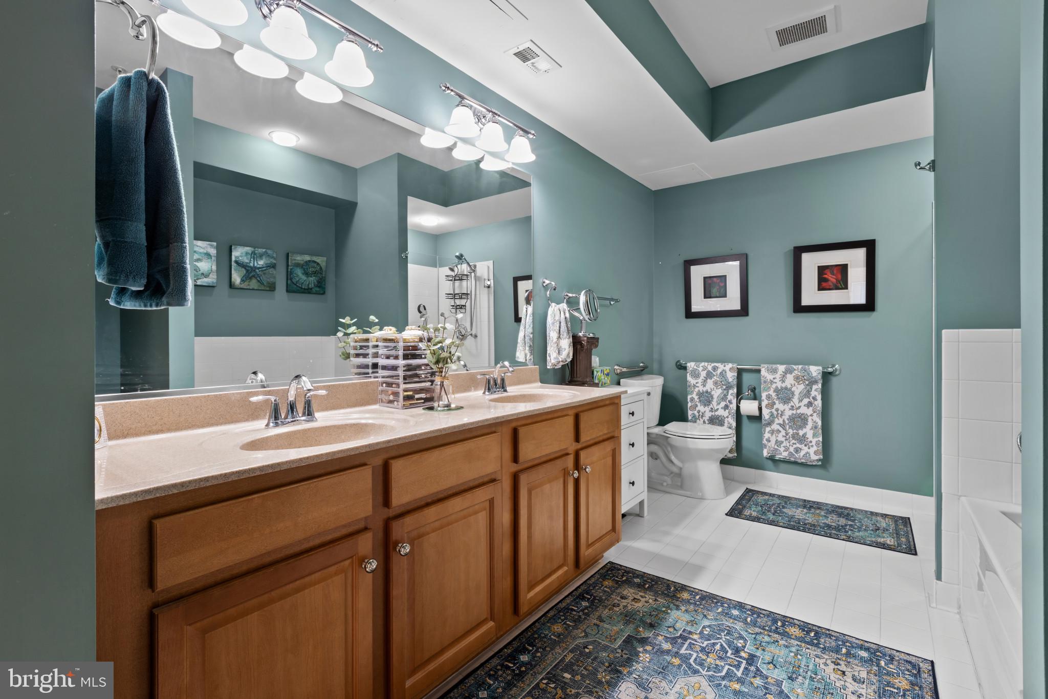 LIBERTY GROVE - Residential