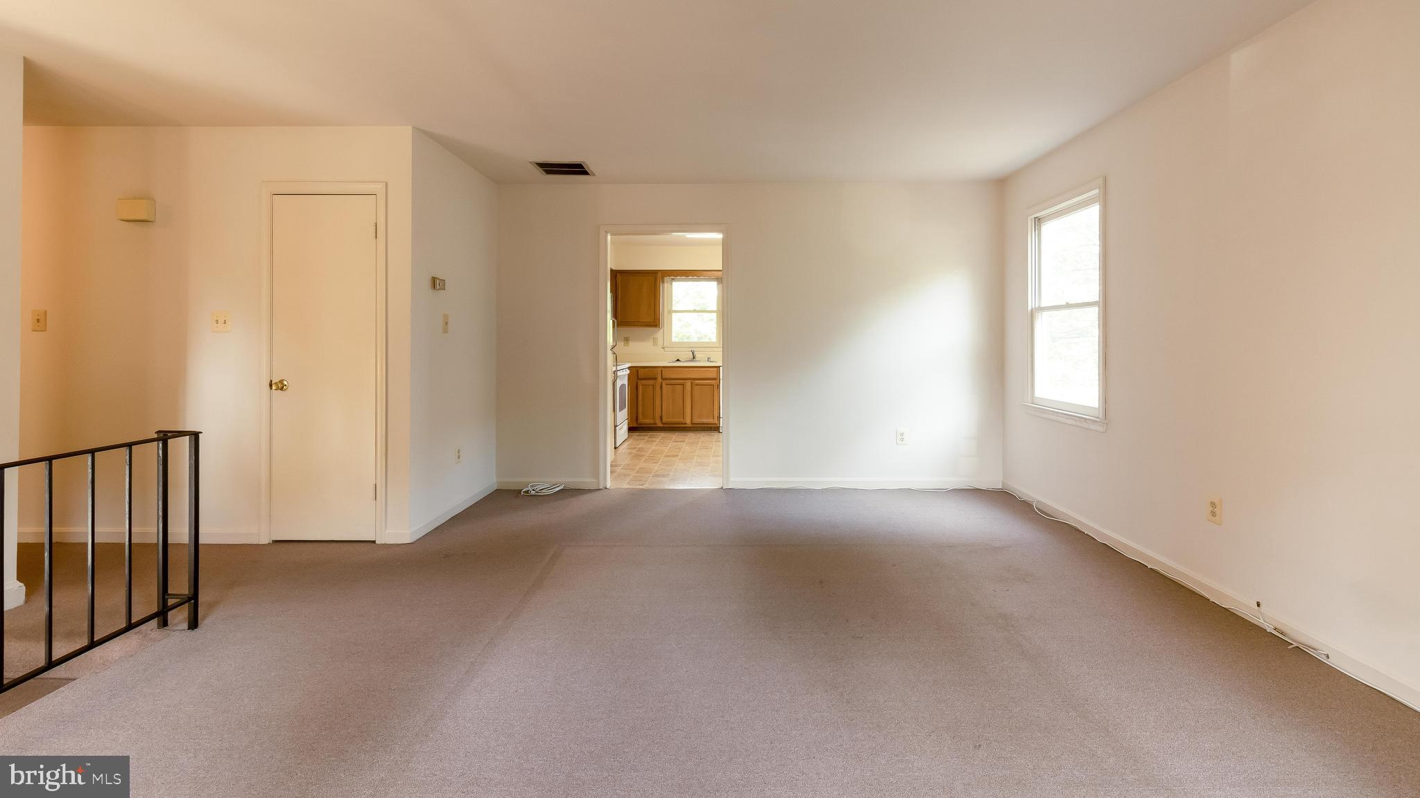 COLLEGE PARK - Residential Lease