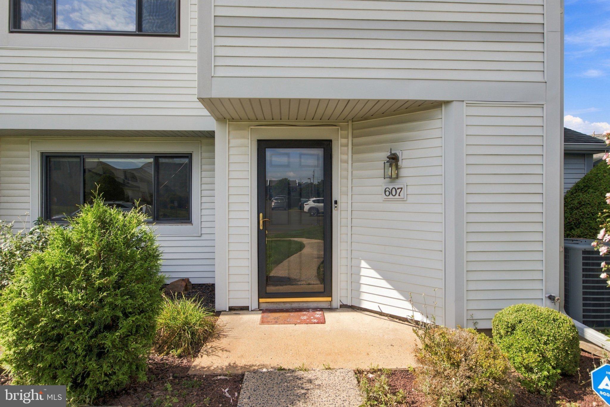607 FREEDOM CIRCLE 328