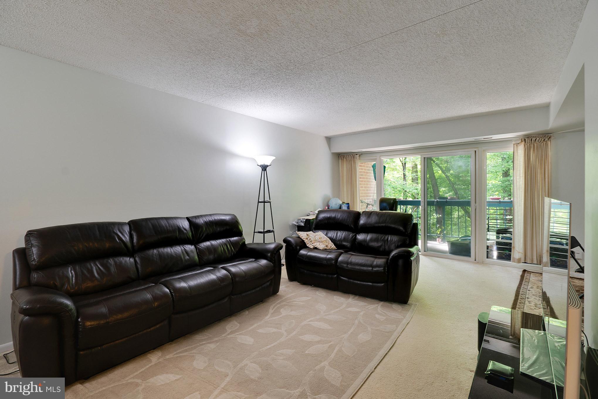 HUNTERS WOODS VILLAGE - Residential Lease