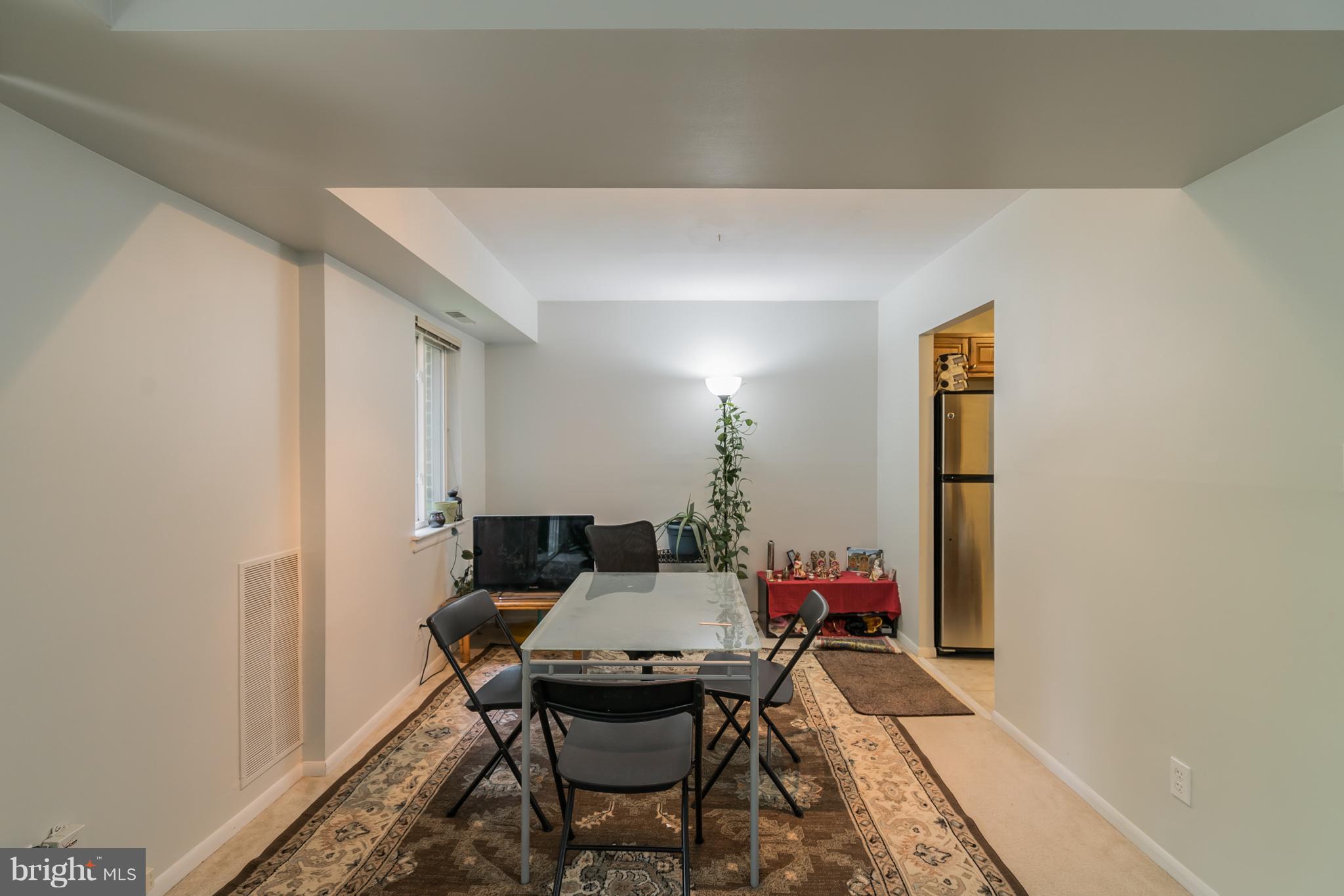 HUNTERS WOODS VILLAGE - Residential Lease