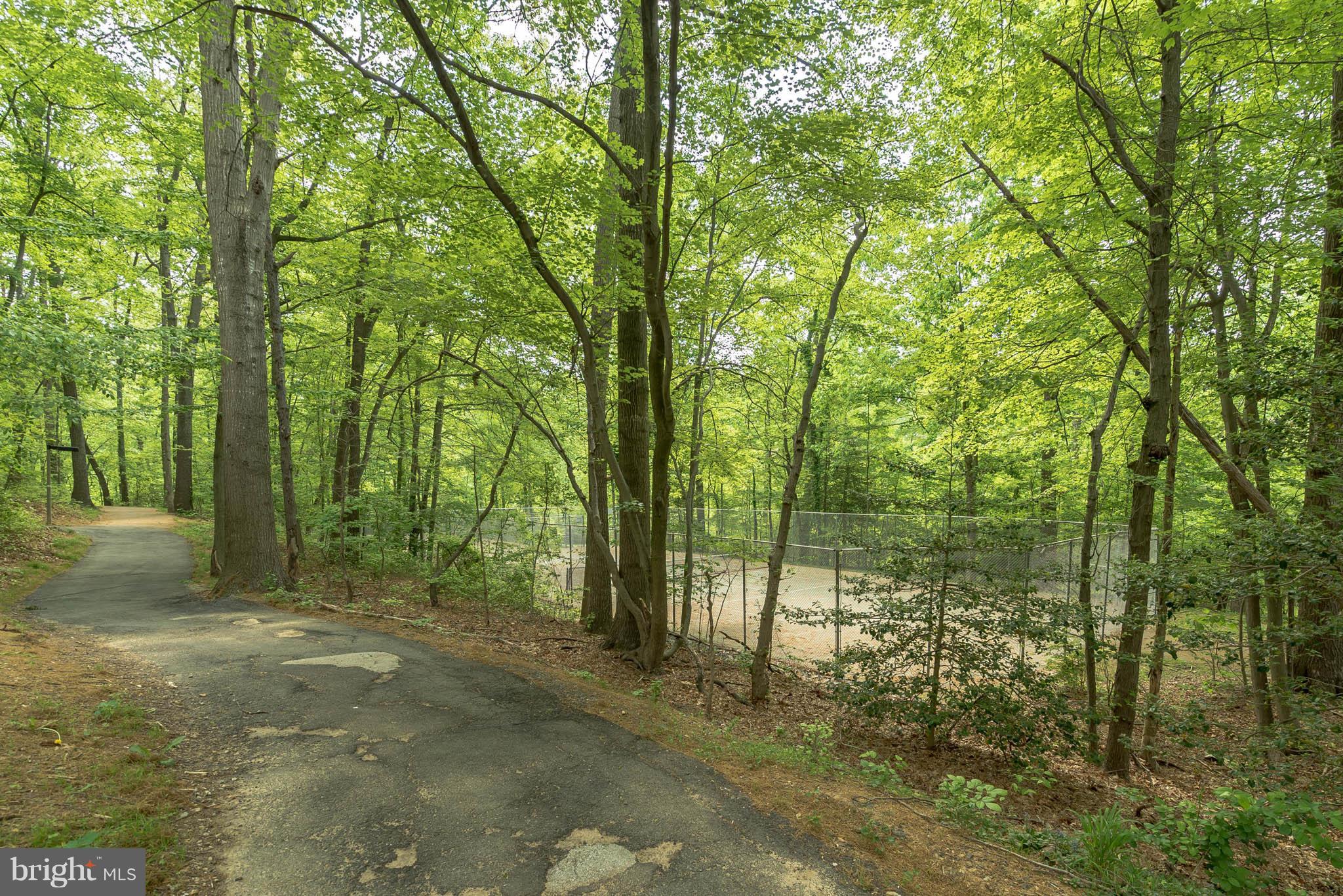 HUNTERS WOODS VILLAGE - Residential Lease