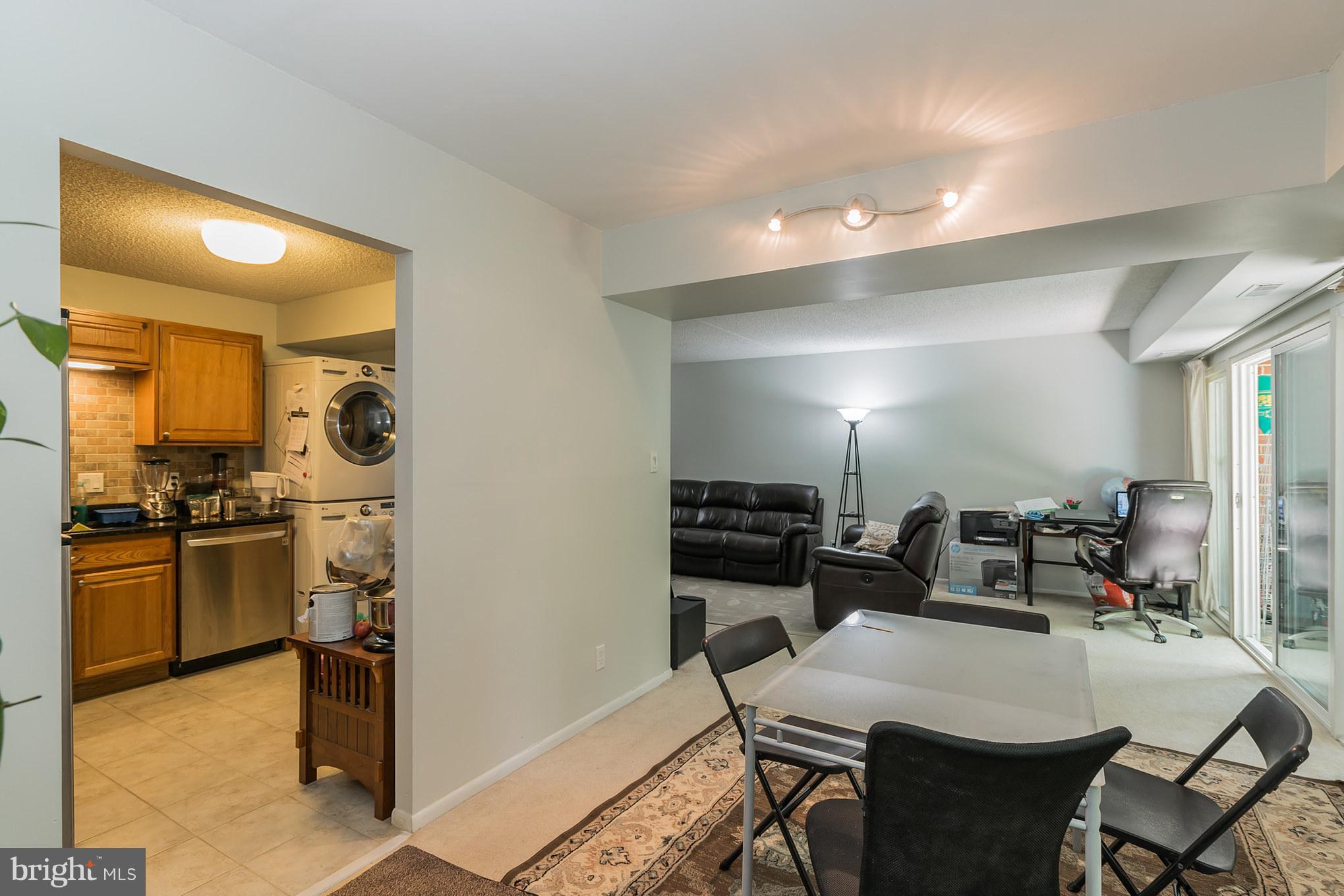 HUNTERS WOODS VILLAGE - Residential Lease