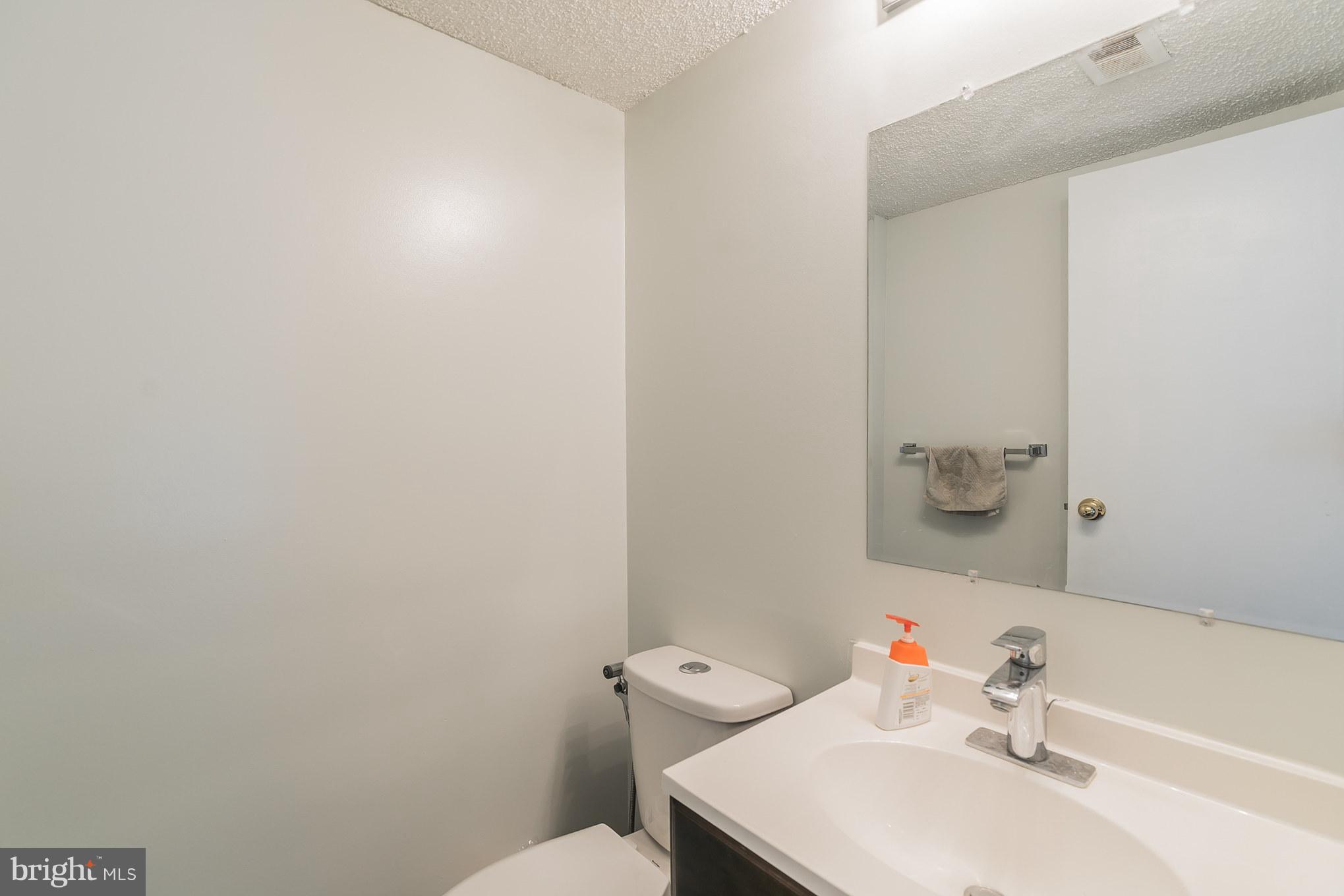 HUNTERS WOODS VILLAGE - Residential Lease