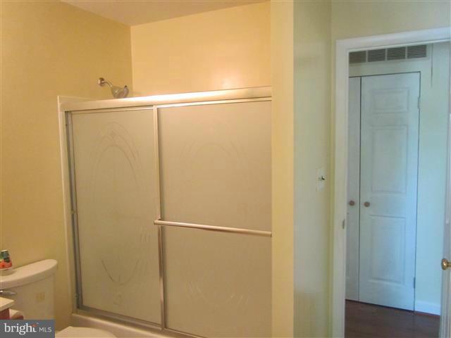 DALE CITY - Residential Lease