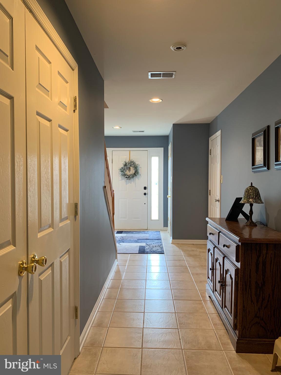 LOCUST HILL - Residential