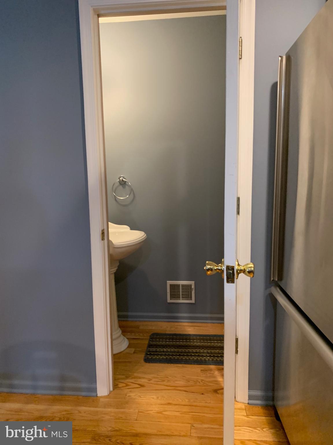 LOCUST HILL - Residential