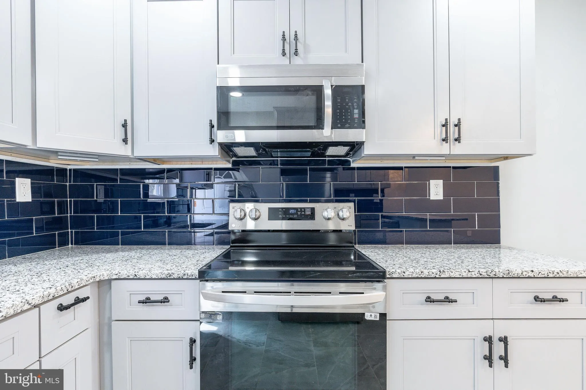 Philadelphia, Pennsylvania 19143, United States, 3 Bedrooms Bedrooms, ,3 BathroomsBathrooms,Residential,Active,139205