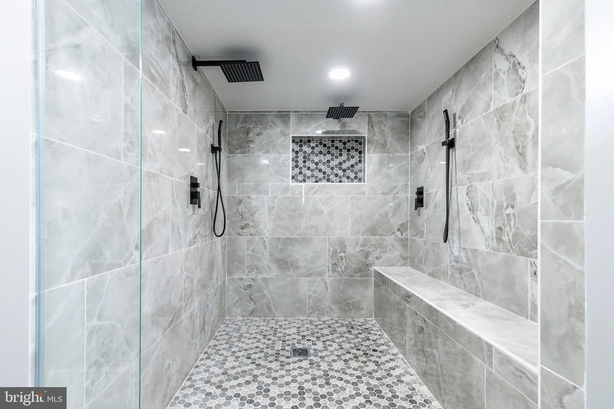 Philadelphia, Pennsylvania 19143, United States, 3 Bedrooms Bedrooms, ,3 BathroomsBathrooms,Residential,Active,139205