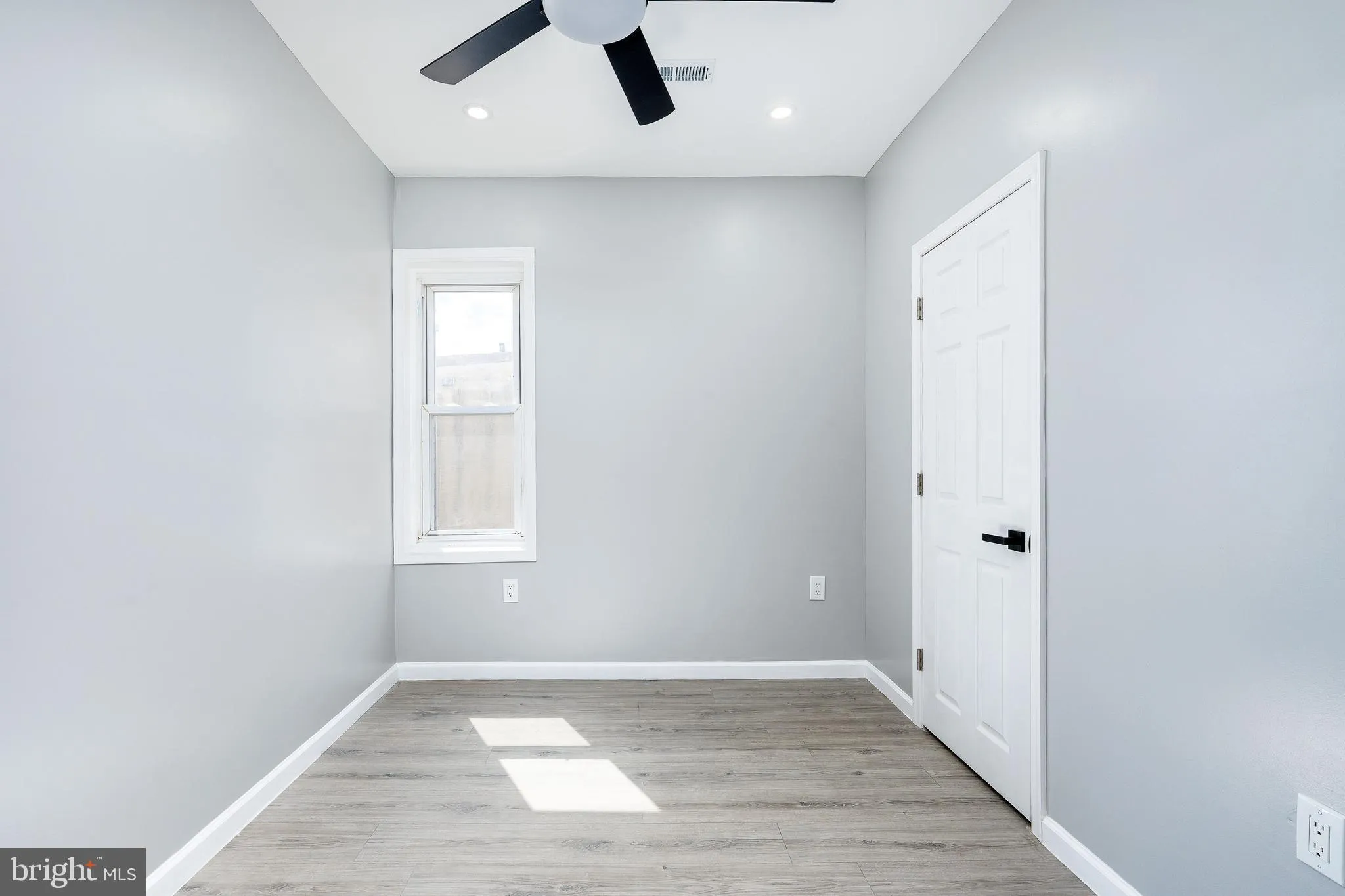 Philadelphia, Pennsylvania 19143, United States, 3 Bedrooms Bedrooms, ,3 BathroomsBathrooms,Residential,Active,139205