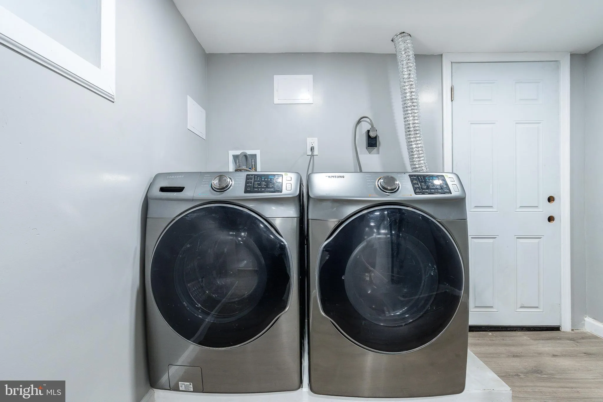 Philadelphia, Pennsylvania 19143, United States, 3 Bedrooms Bedrooms, ,3 BathroomsBathrooms,Residential,Active,139205