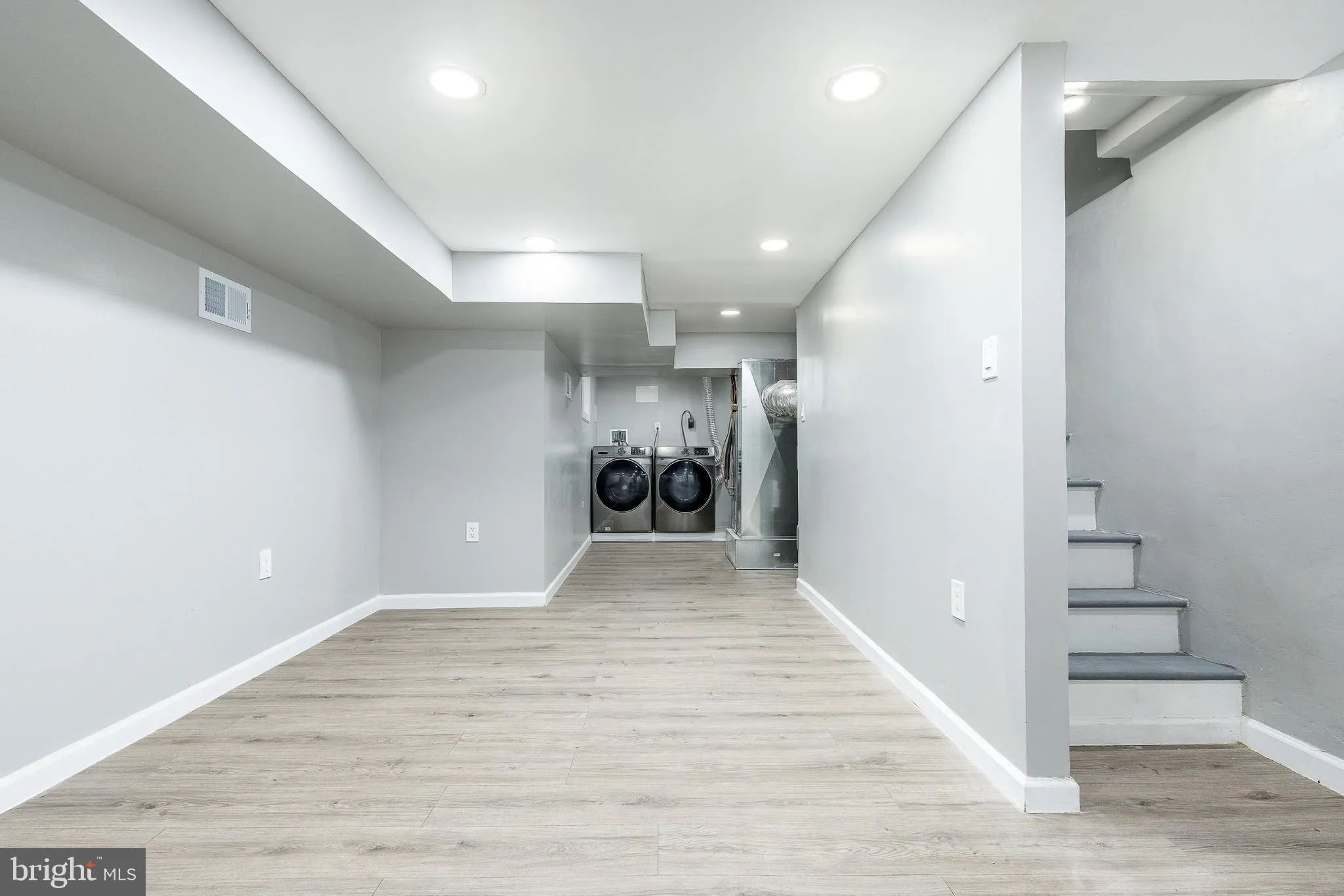 Philadelphia, Pennsylvania 19143, United States, 3 Bedrooms Bedrooms, ,3 BathroomsBathrooms,Residential,Active,139205