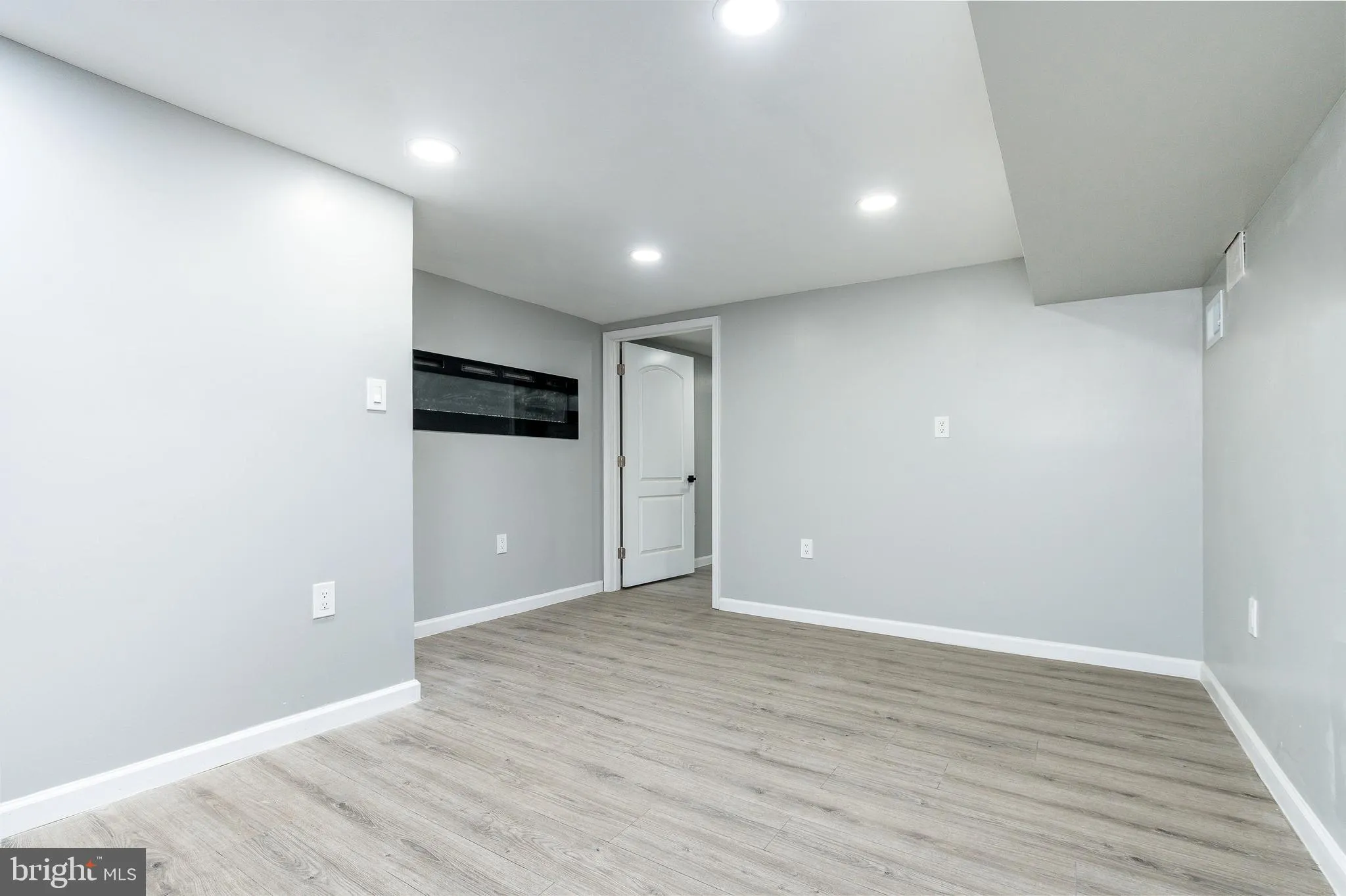 Philadelphia, Pennsylvania 19143, United States, 3 Bedrooms Bedrooms, ,3 BathroomsBathrooms,Residential,Active,139205