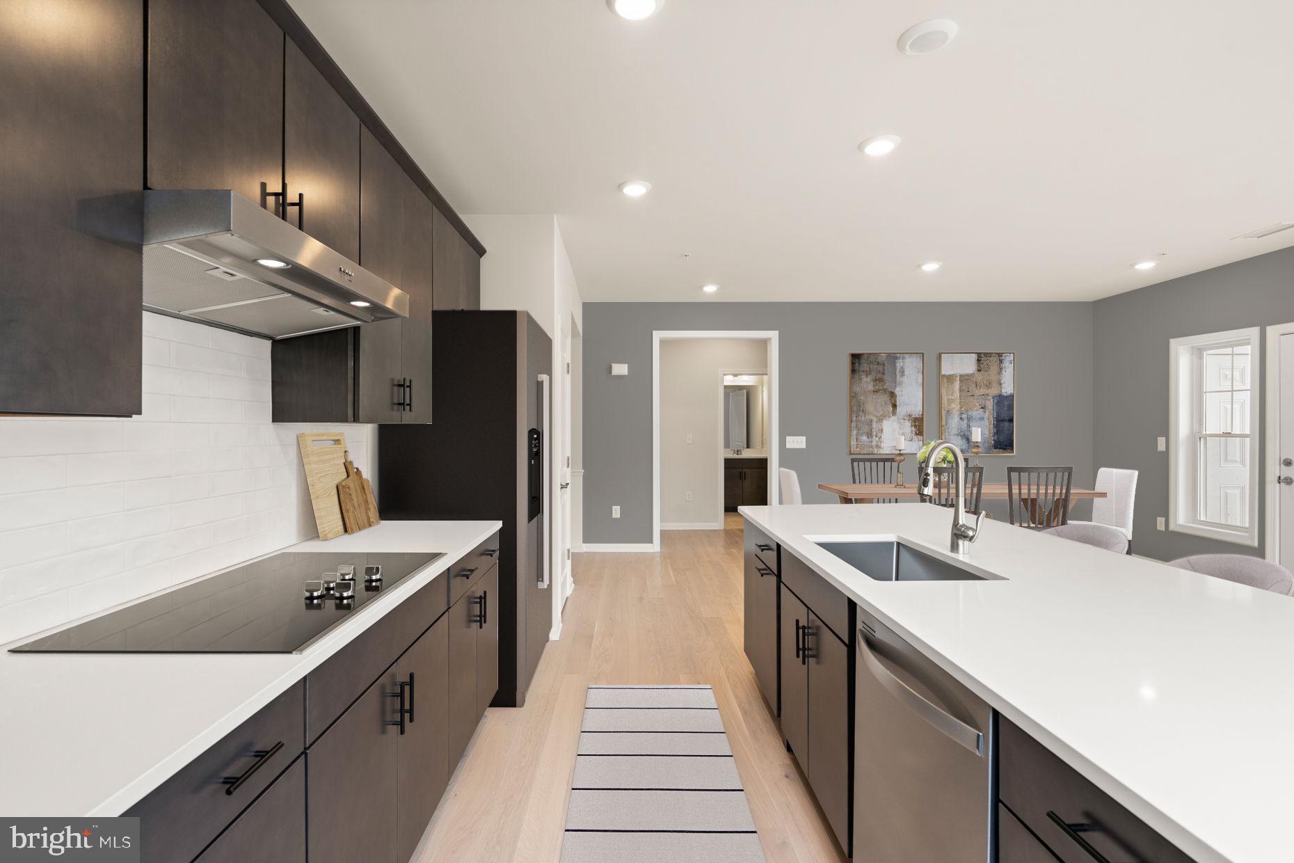 WASHINGTON PLACE - Residential