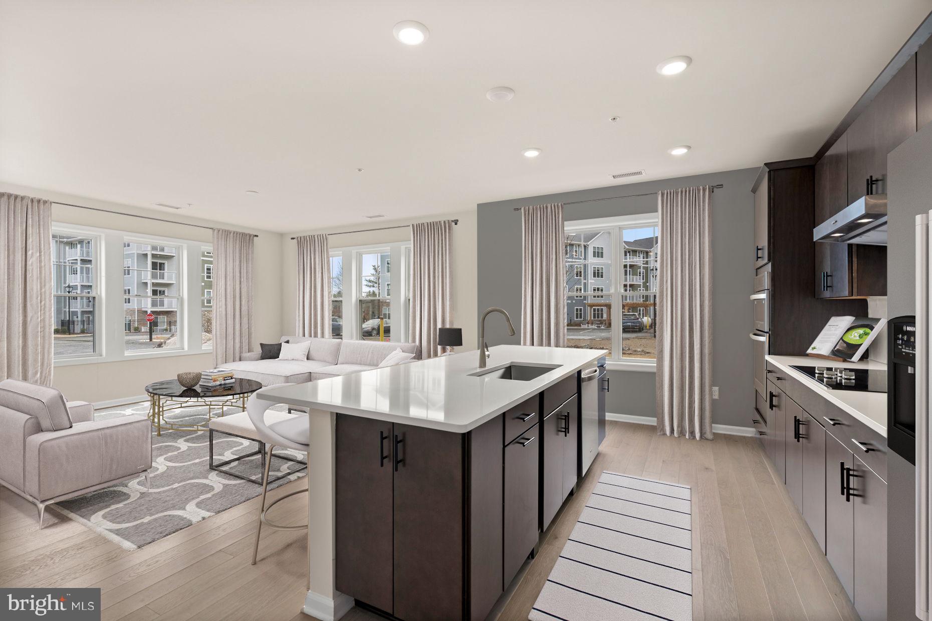 WASHINGTON PLACE - Residential