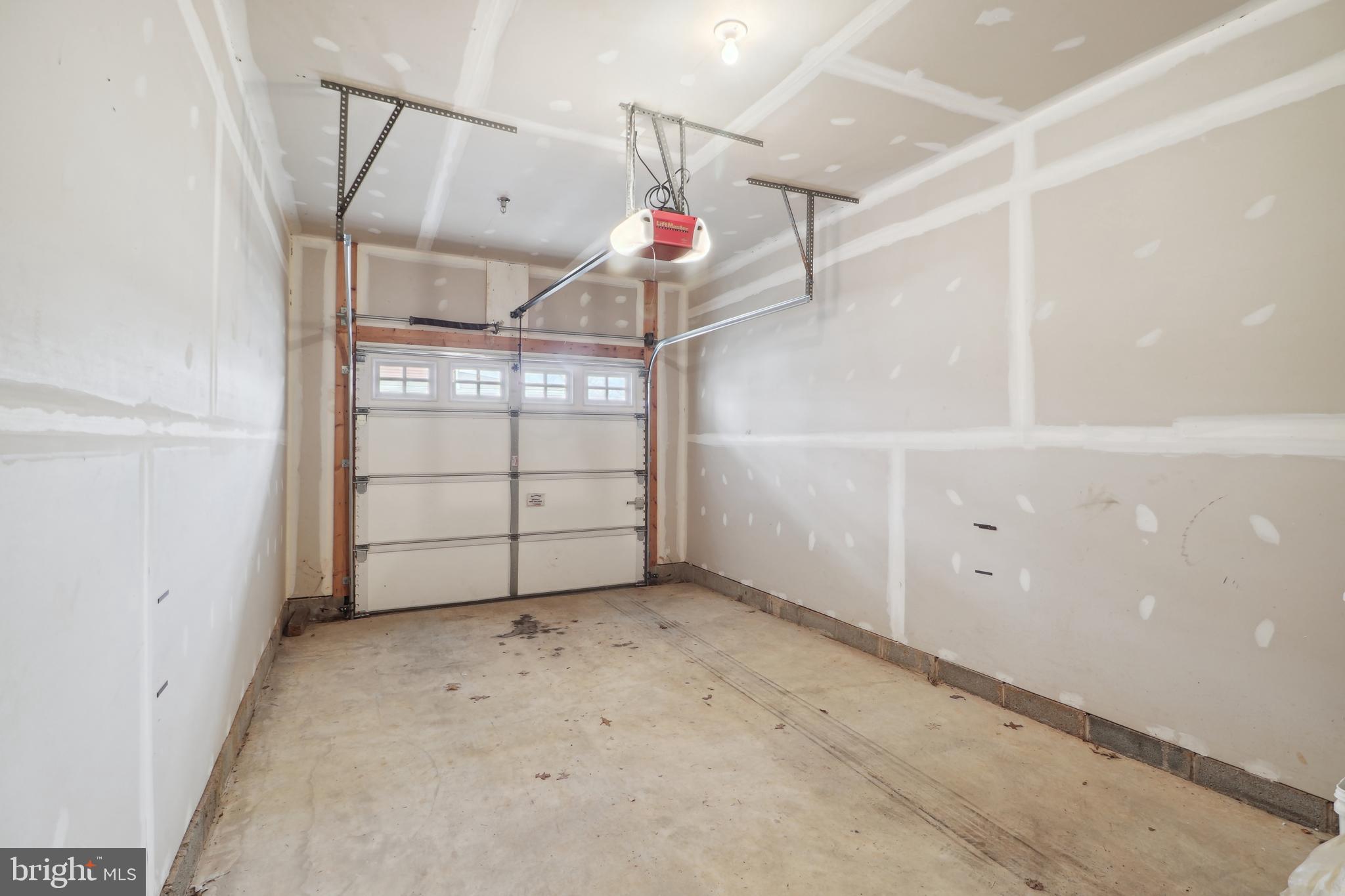 VICTORIA FALLS 3 - Residential