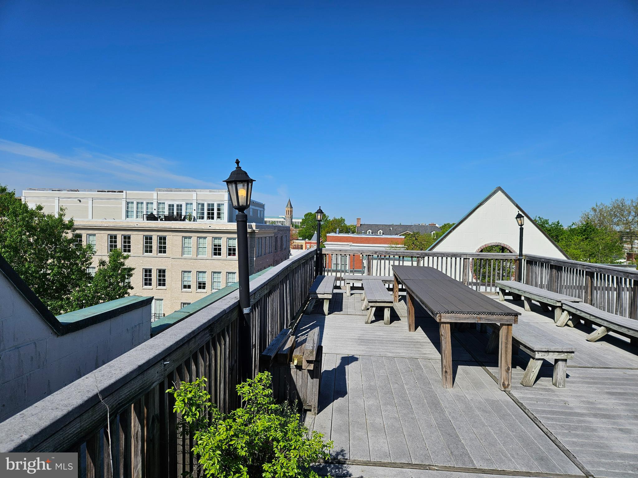 H STREET CORRIDOR - Residential Lease
