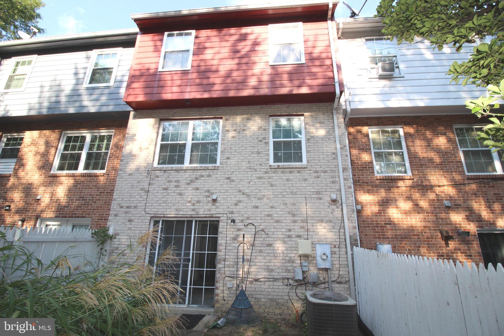 RIPPON LANDING - Residential