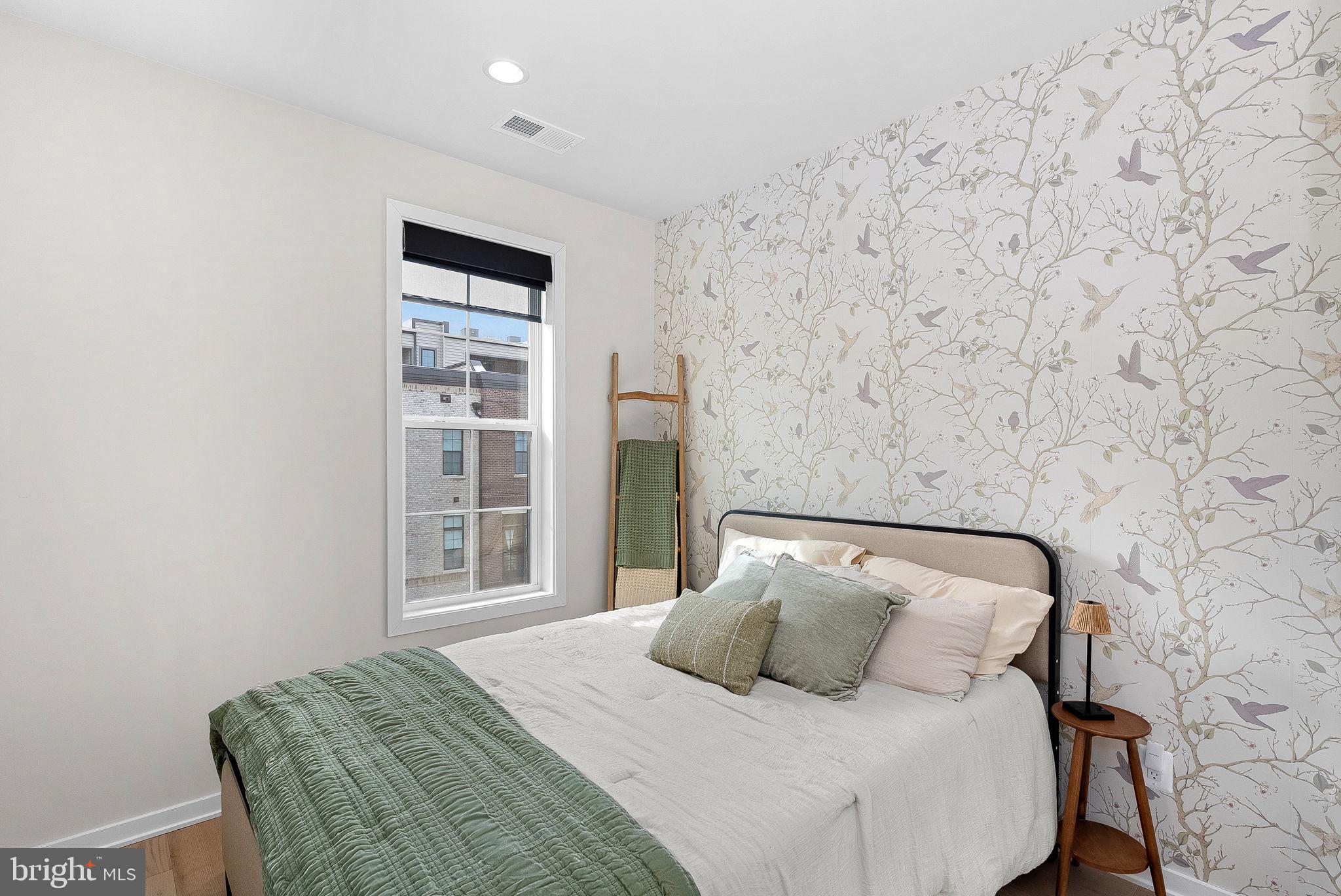 METRO WALK AT MOOREFIELD STATION - Residential