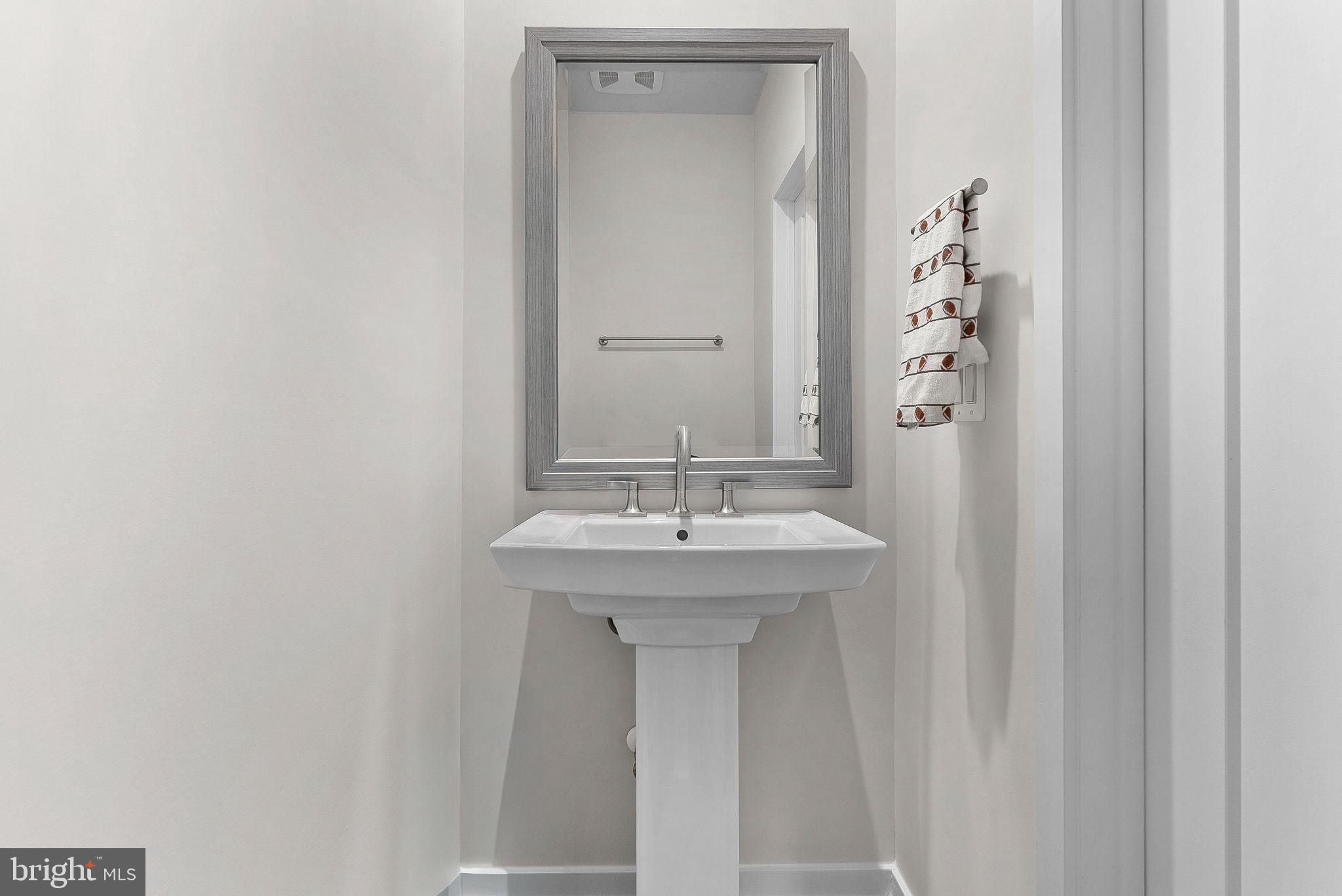 METRO WALK AT MOOREFIELD STATION - Residential