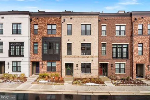 43486 Wilcox Terrace, Ashburn, VA MLS: VALO2116624