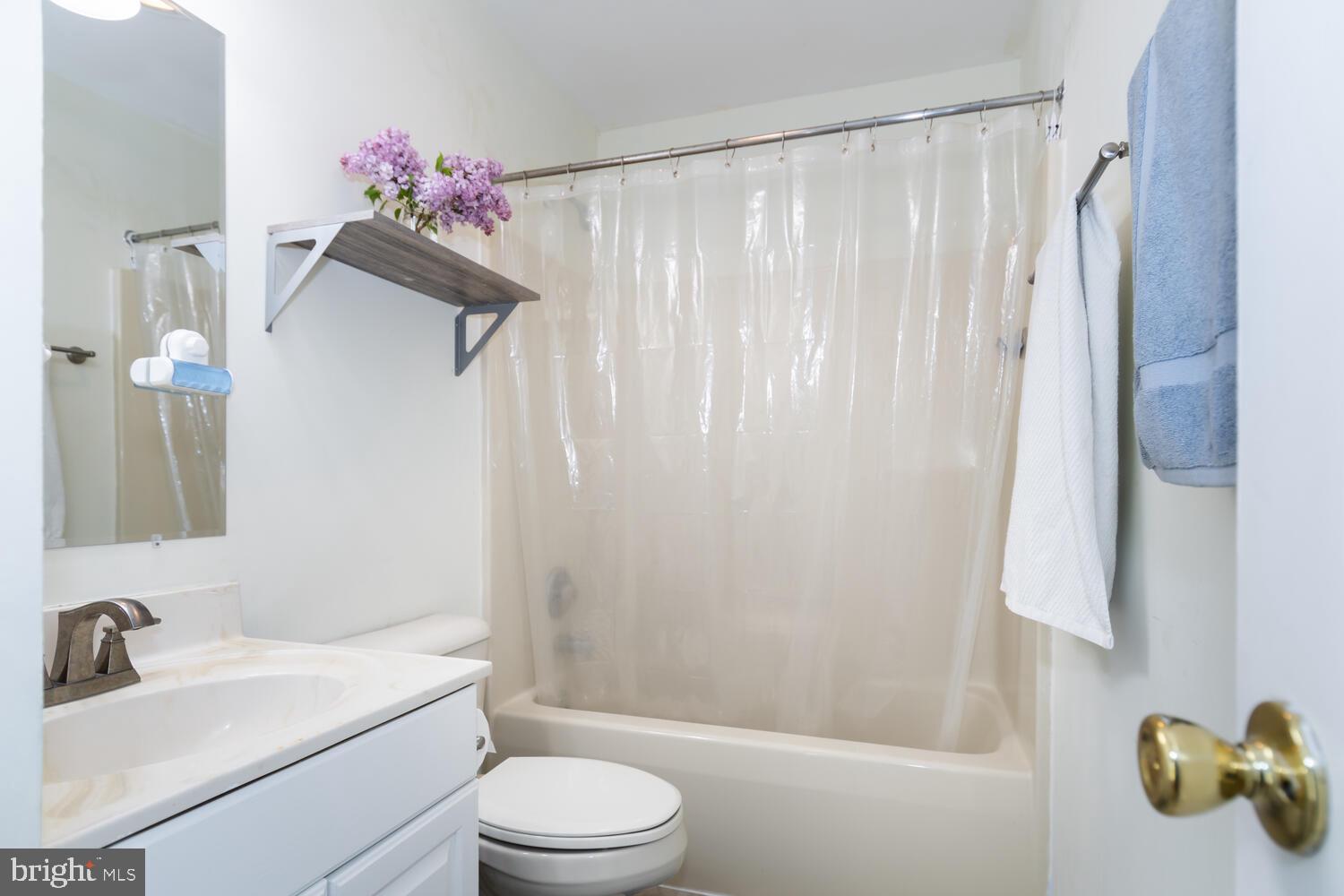 ROYAL OAK - Residential