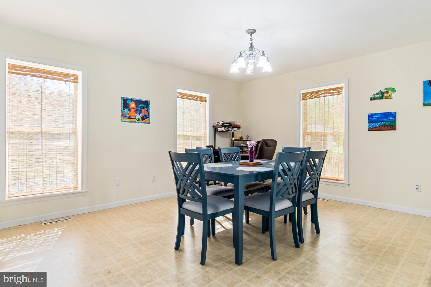 ROYAL OAK - Residential