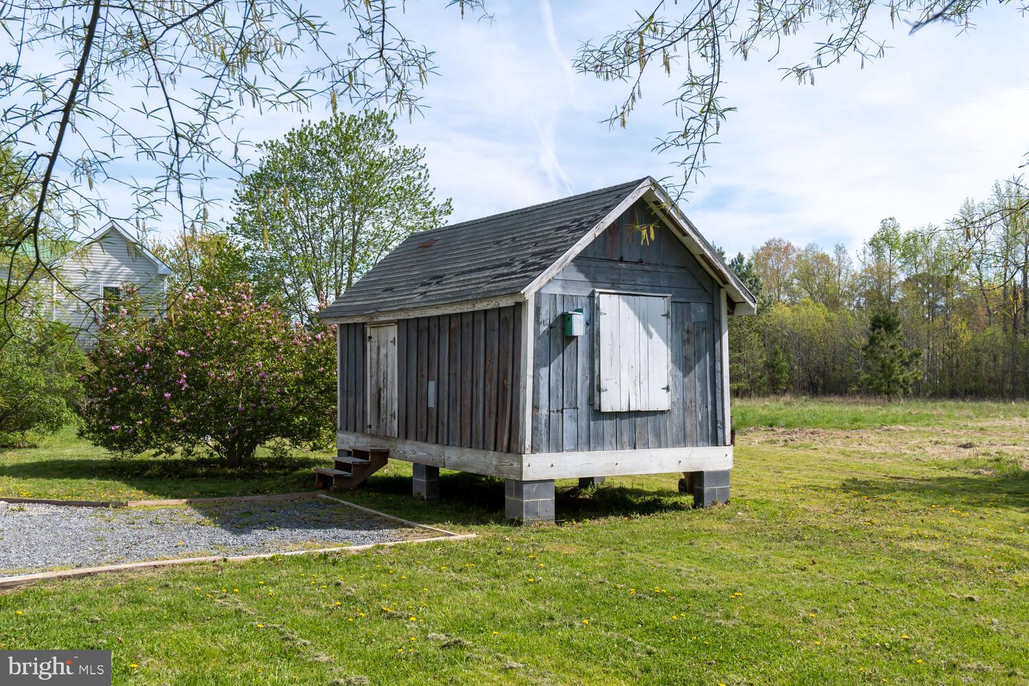 ROYAL OAK - Residential