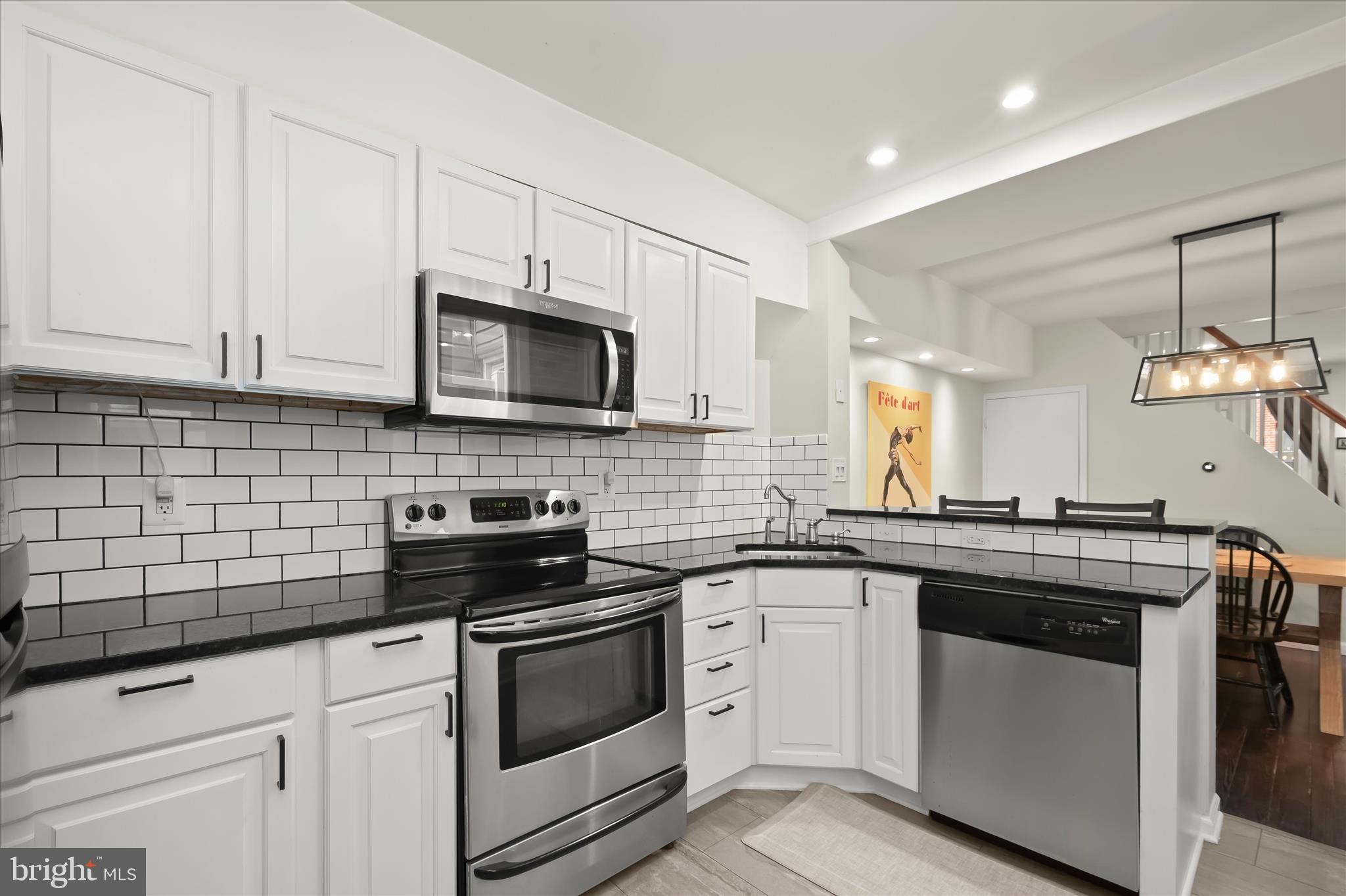 RIVERSIDE - Residential