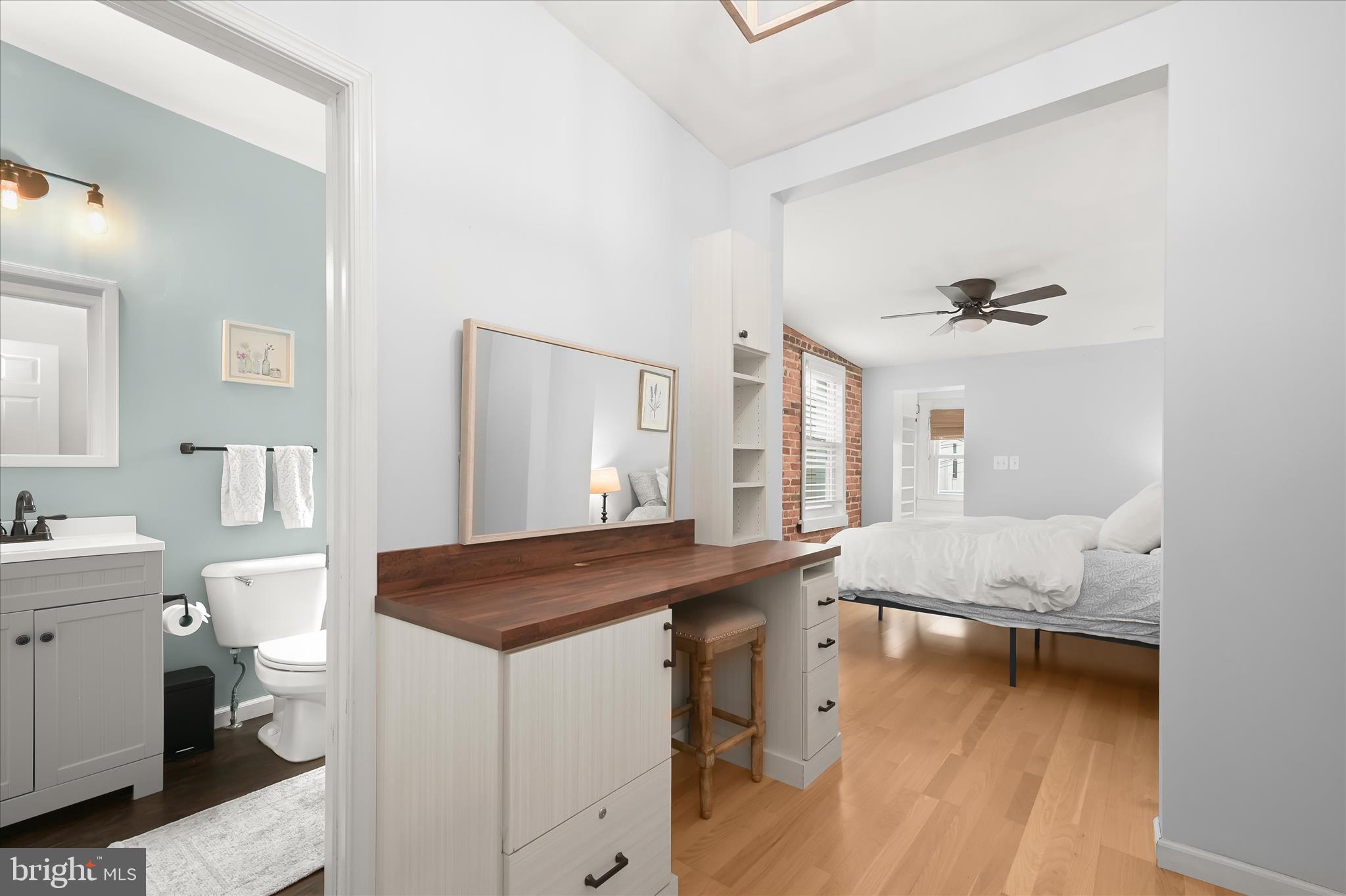 RIVERSIDE - Residential