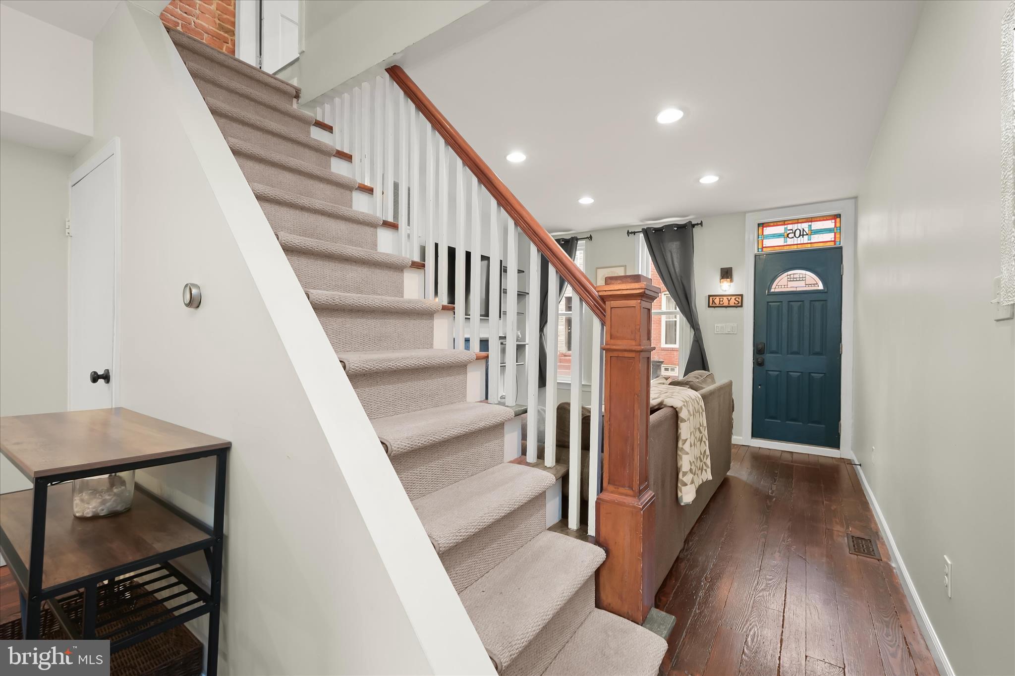 RIVERSIDE - Residential