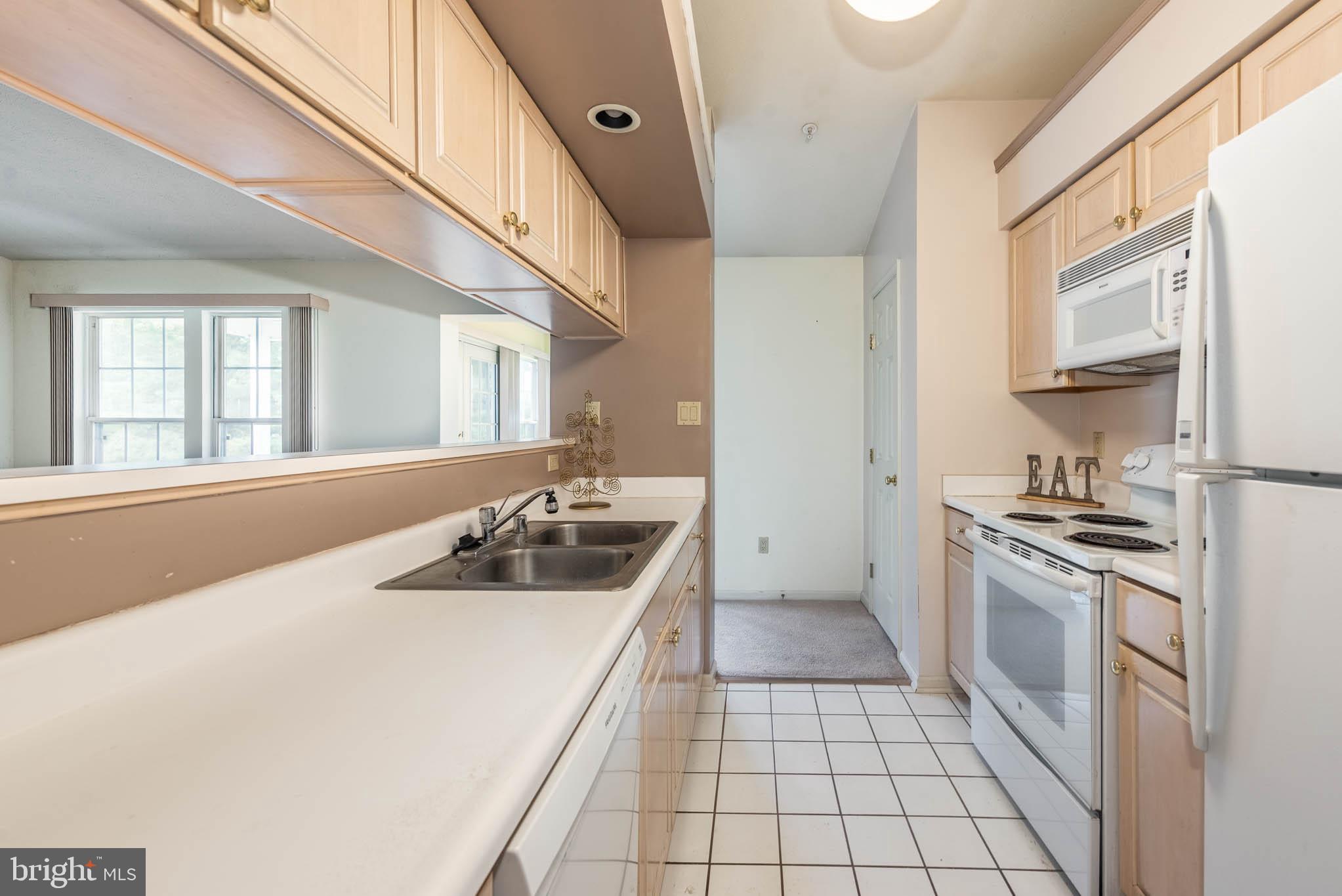 3133 KATEWOOD COURT 3-3133