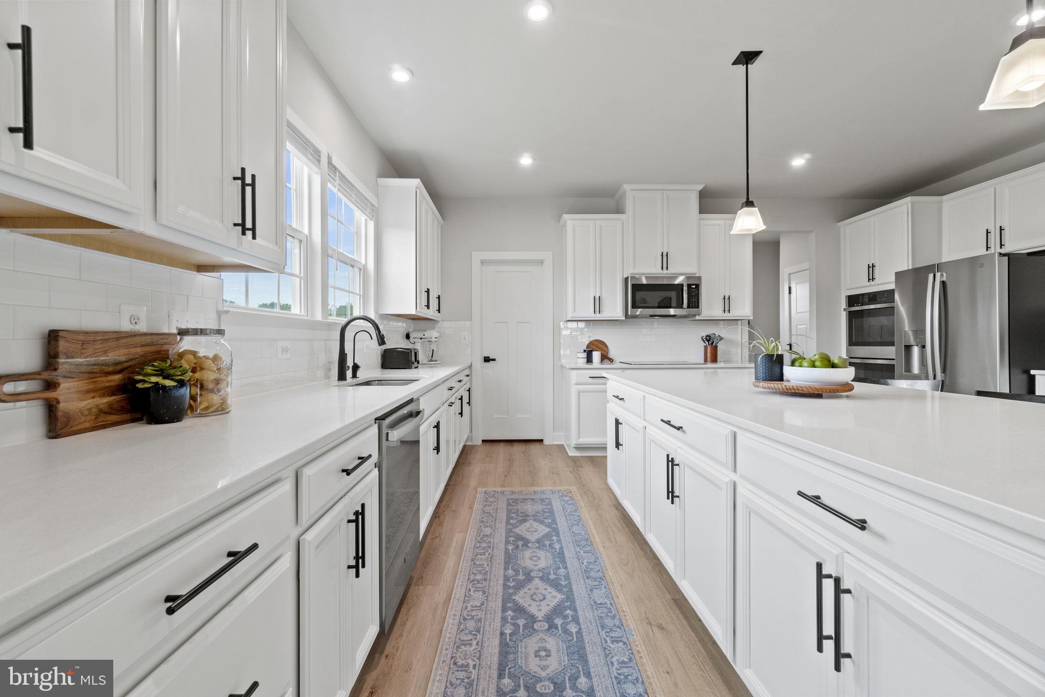 WARRENTON CHASE - Residential