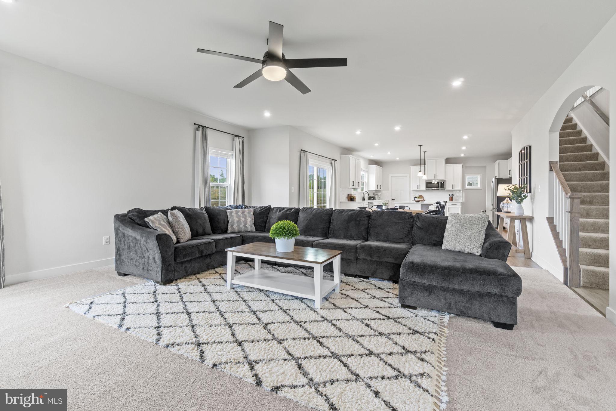 WARRENTON CHASE - Residential