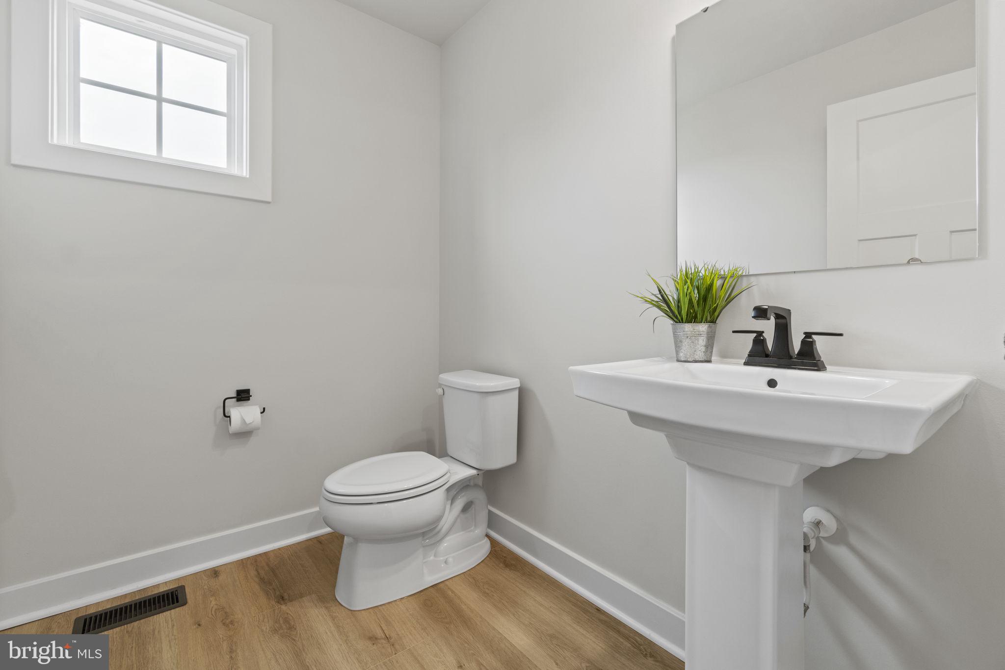 WARRENTON CHASE - Residential