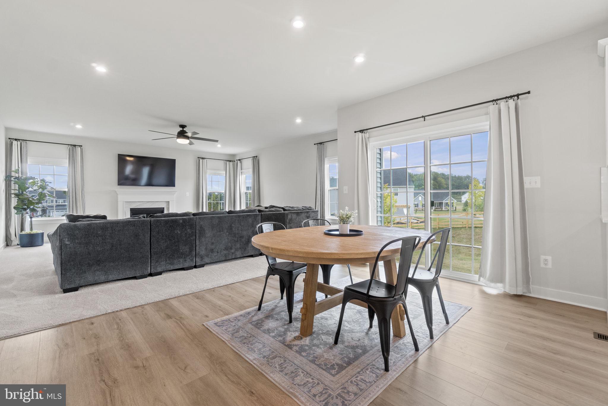 WARRENTON CHASE - Residential