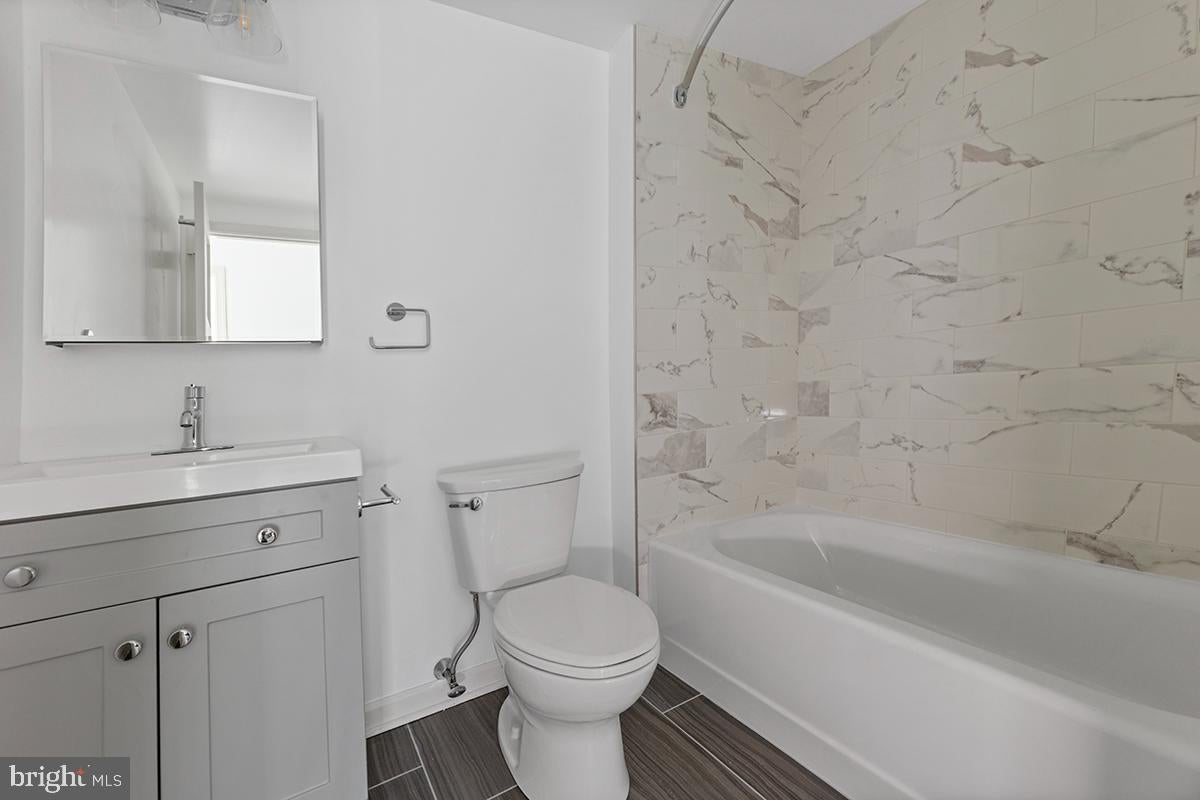 404 FOUNTAIN STREET 306