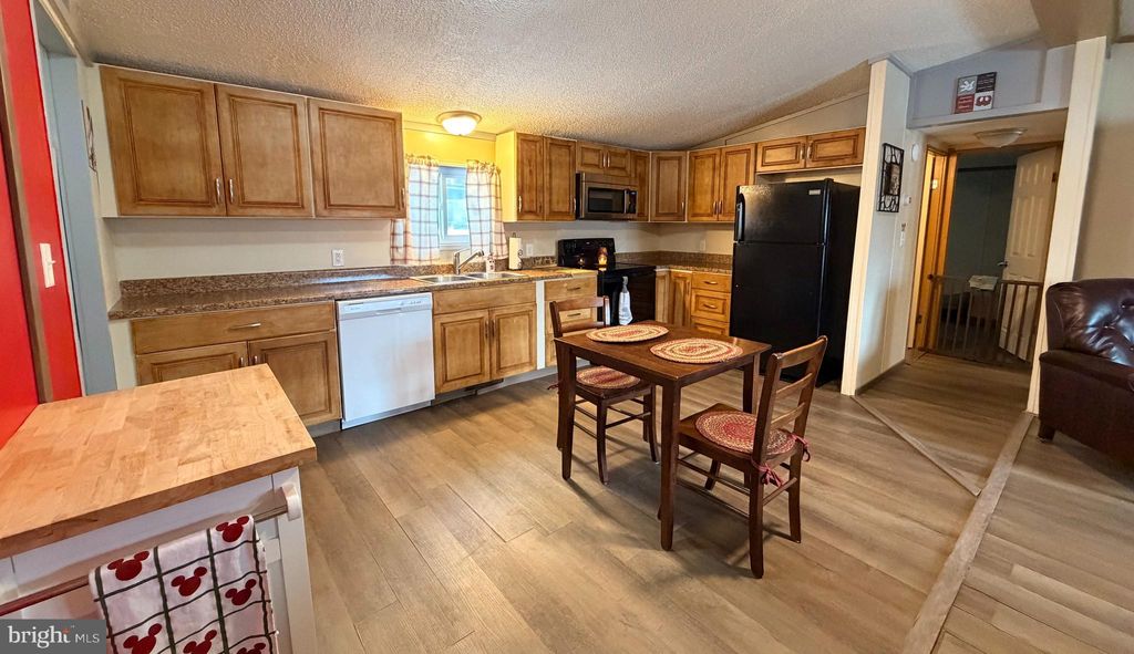 Photo of 604 Grand Prix Dr, ALTOONA, PA 16601 (MLS # PABR2015964)