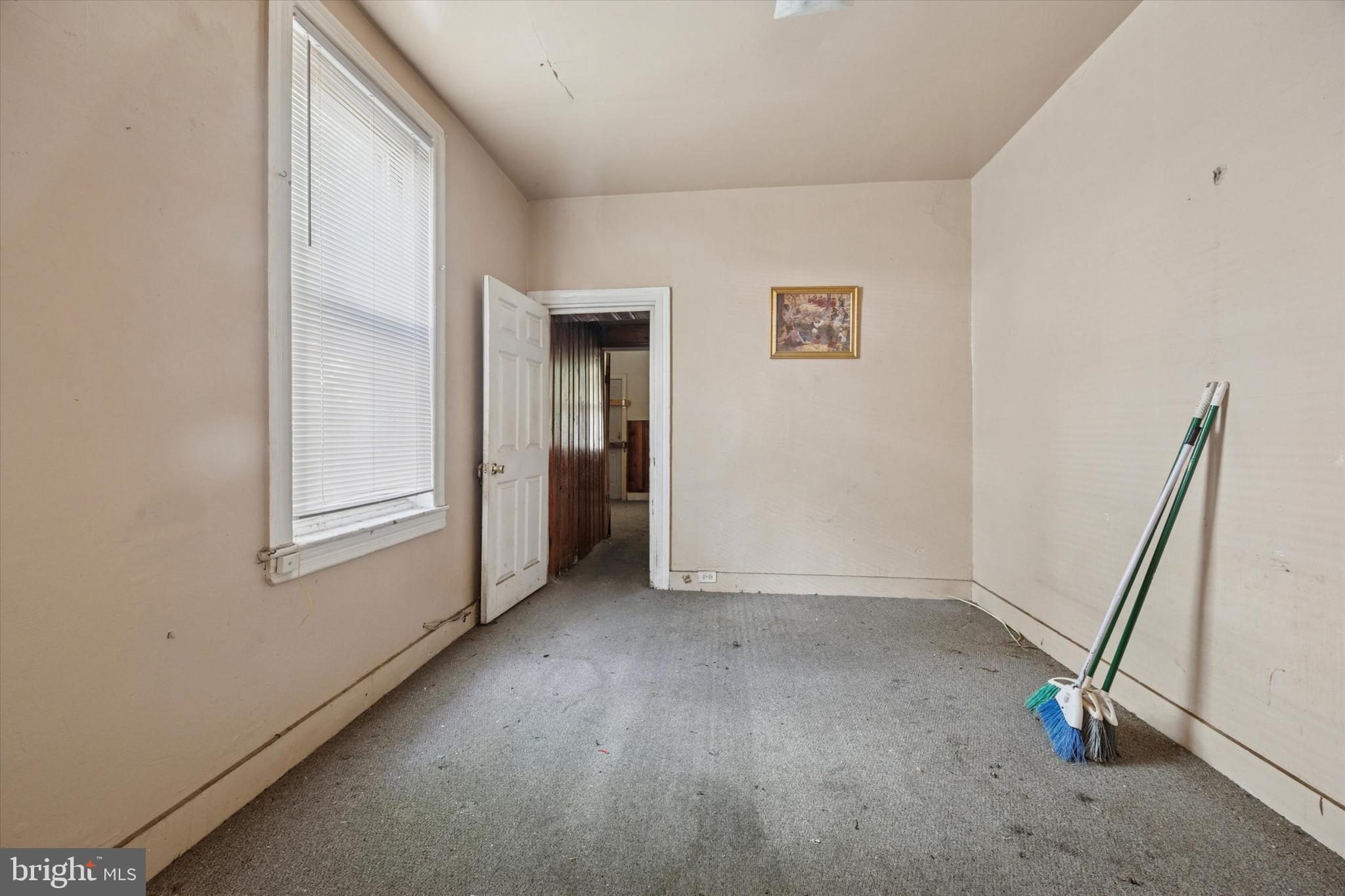 PHILADELPHIA (SOUTHWEST) - Residential Income